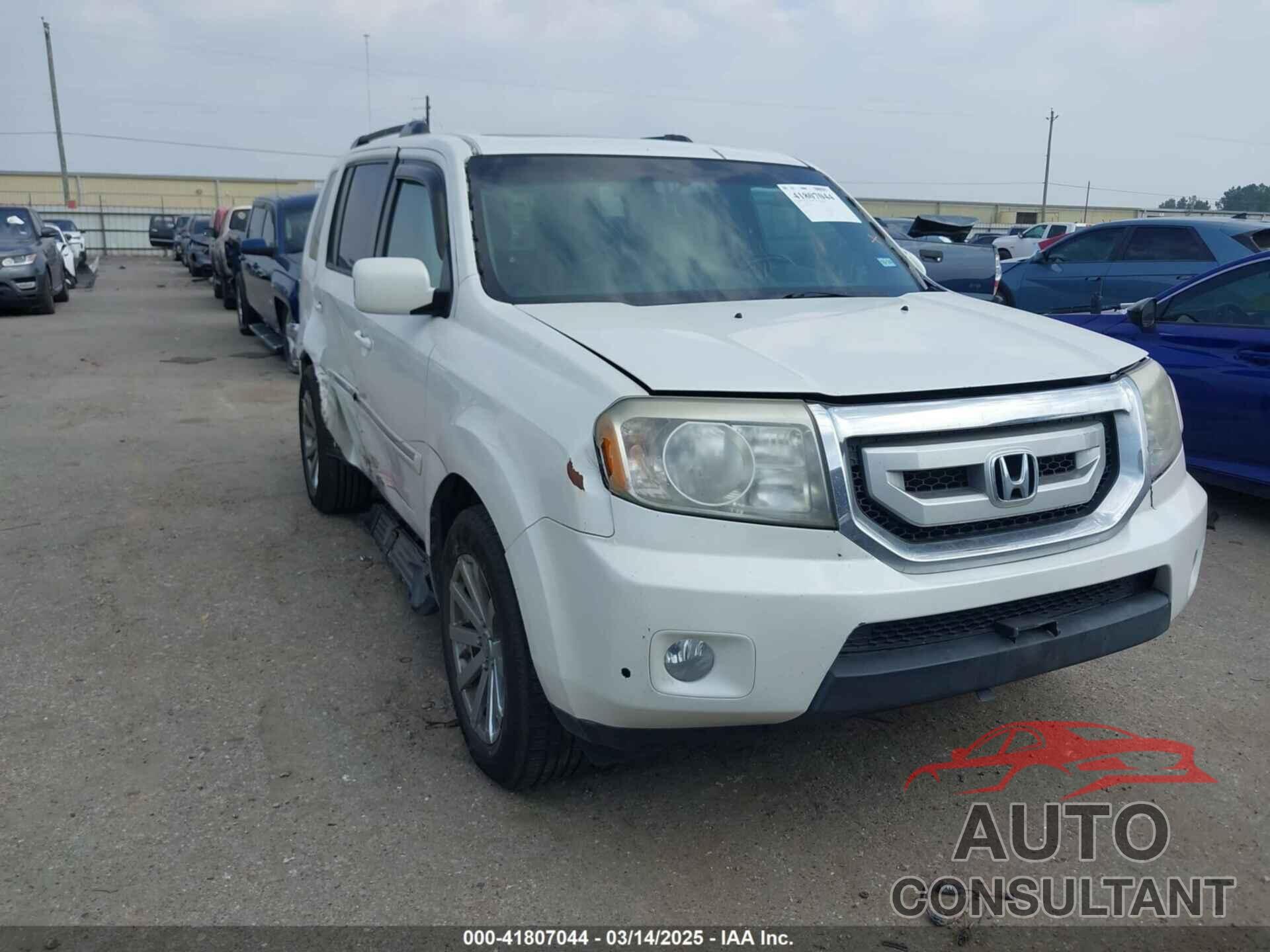 HONDA PILOT 2011 - 5FNYF3H98BB007823