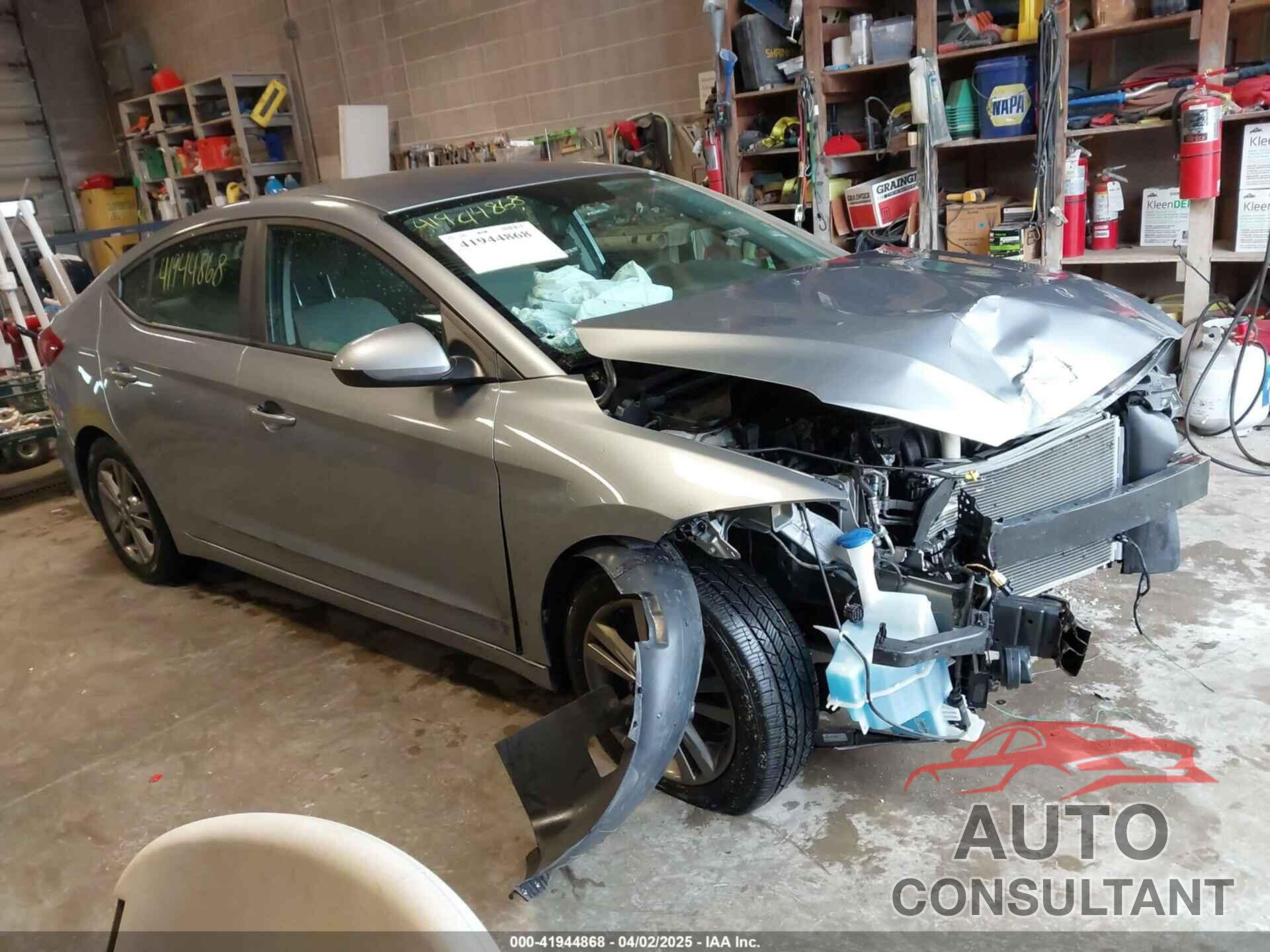 HYUNDAI ELANTRA 2017 - 5NPD84LF6HH063622
