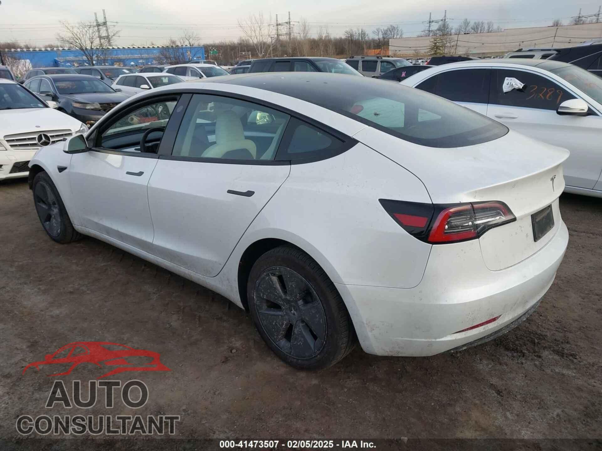 TESLA MODEL 3 2023 - 5YJ3E1EA2PF551810