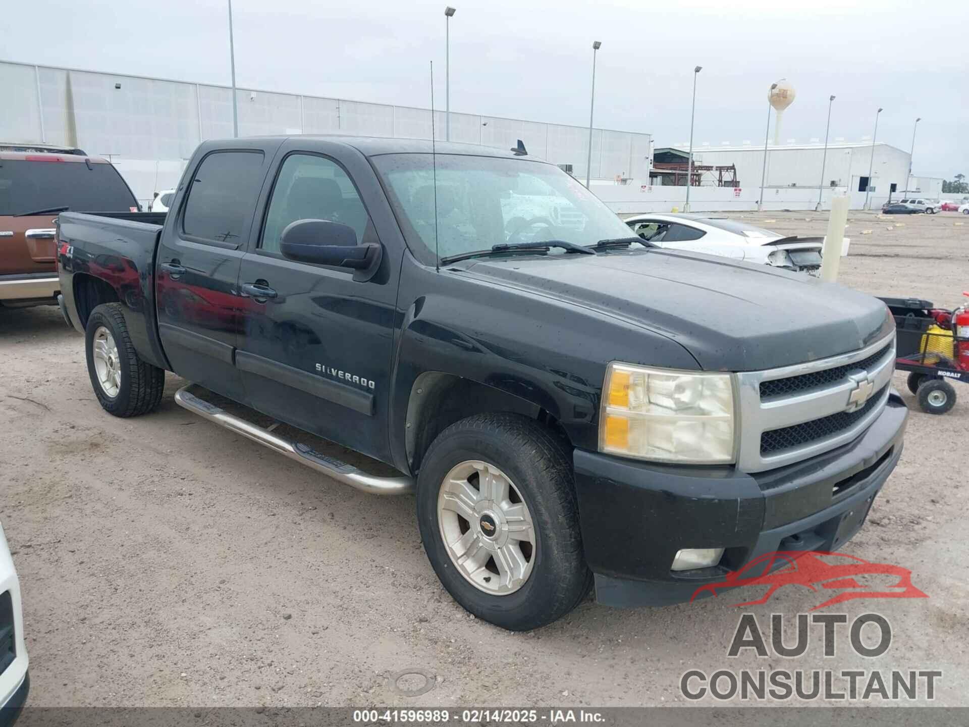 CHEVROLET SILVERADO 1500 2011 - 3GCPKTE2XBG110413