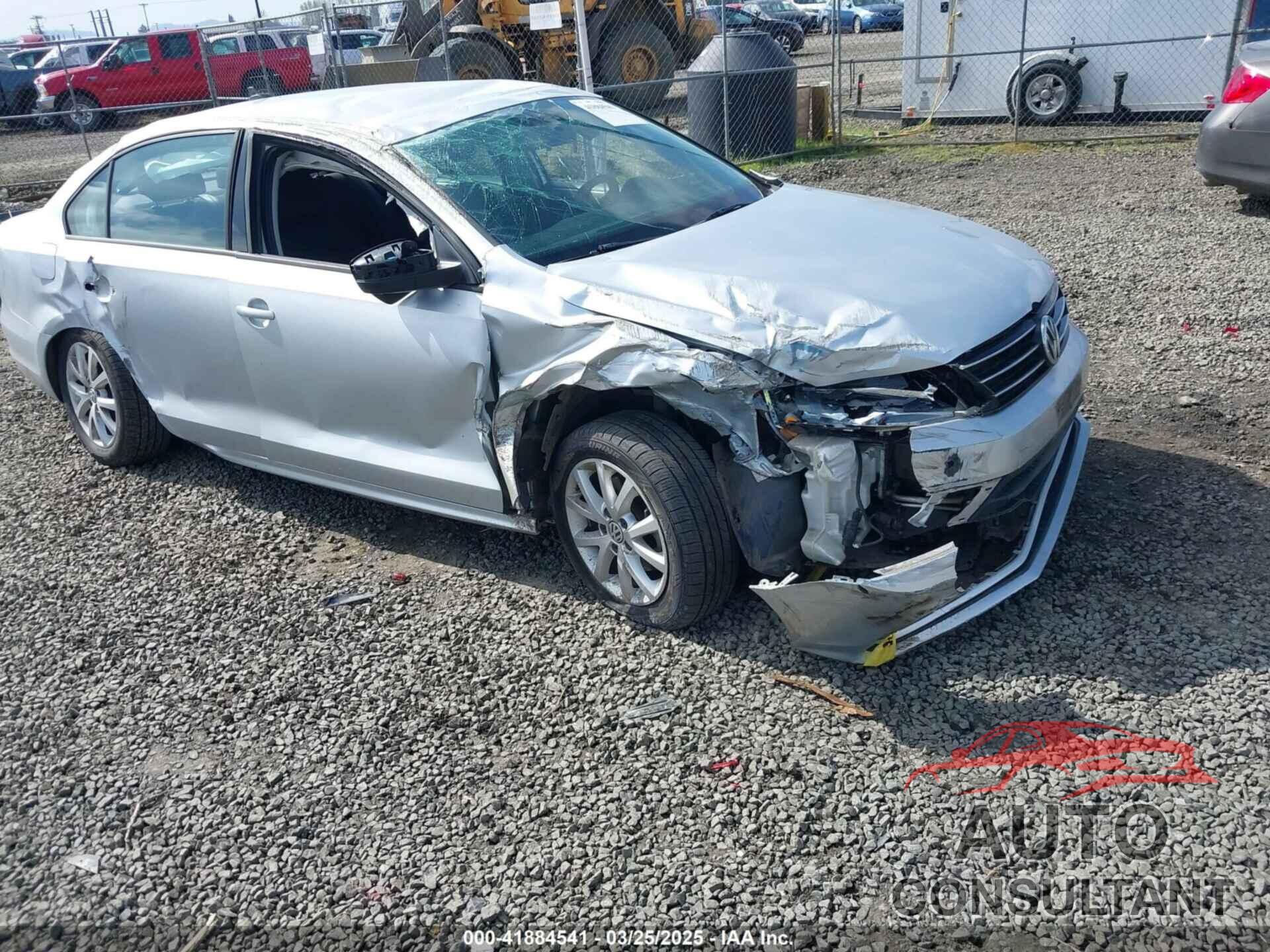 VOLKSWAGEN JETTA 2015 - 3VWD17AJ3FM297573