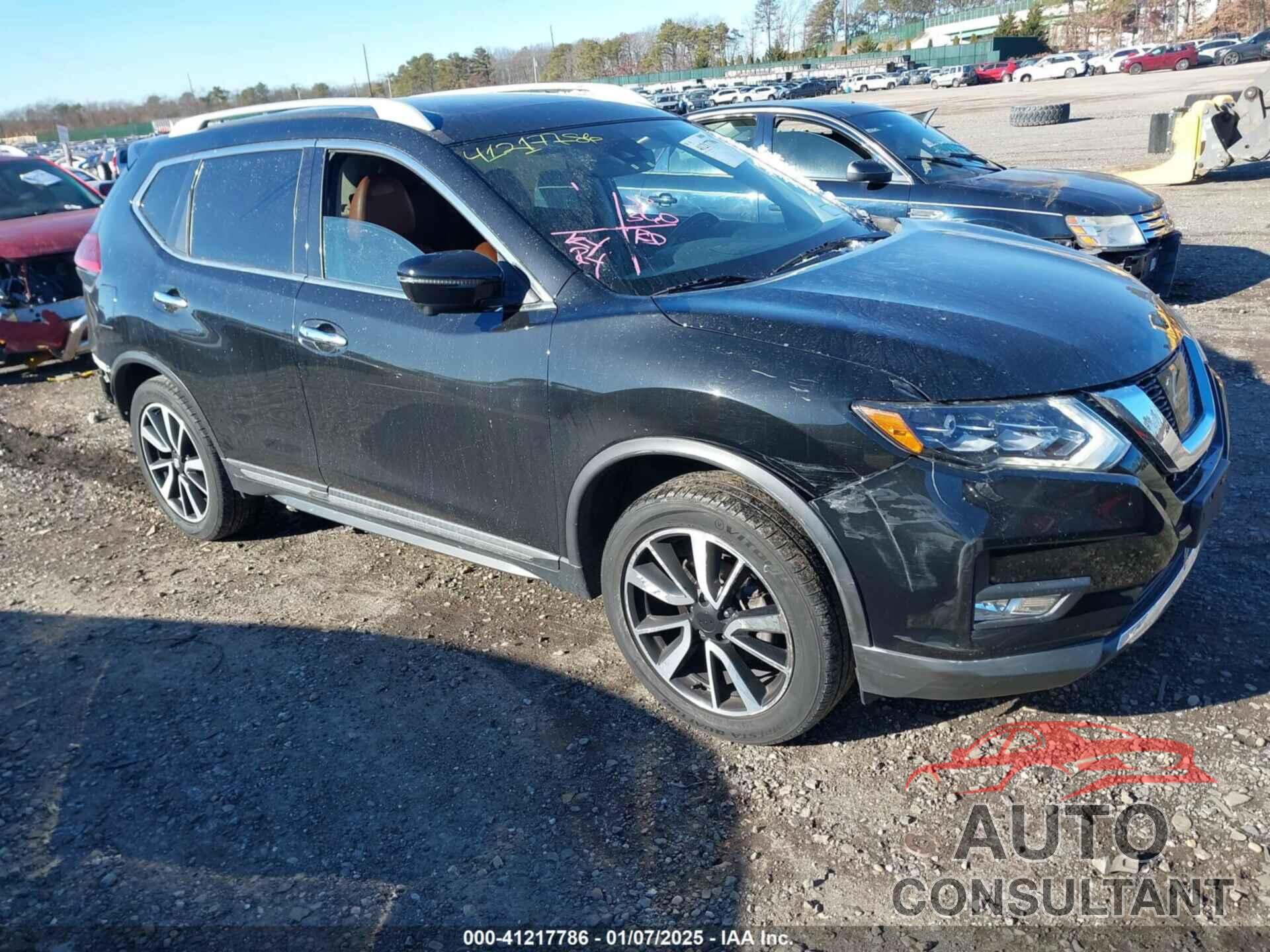 NISSAN ROGUE 2017 - 5N1AT2MV1HC811955
