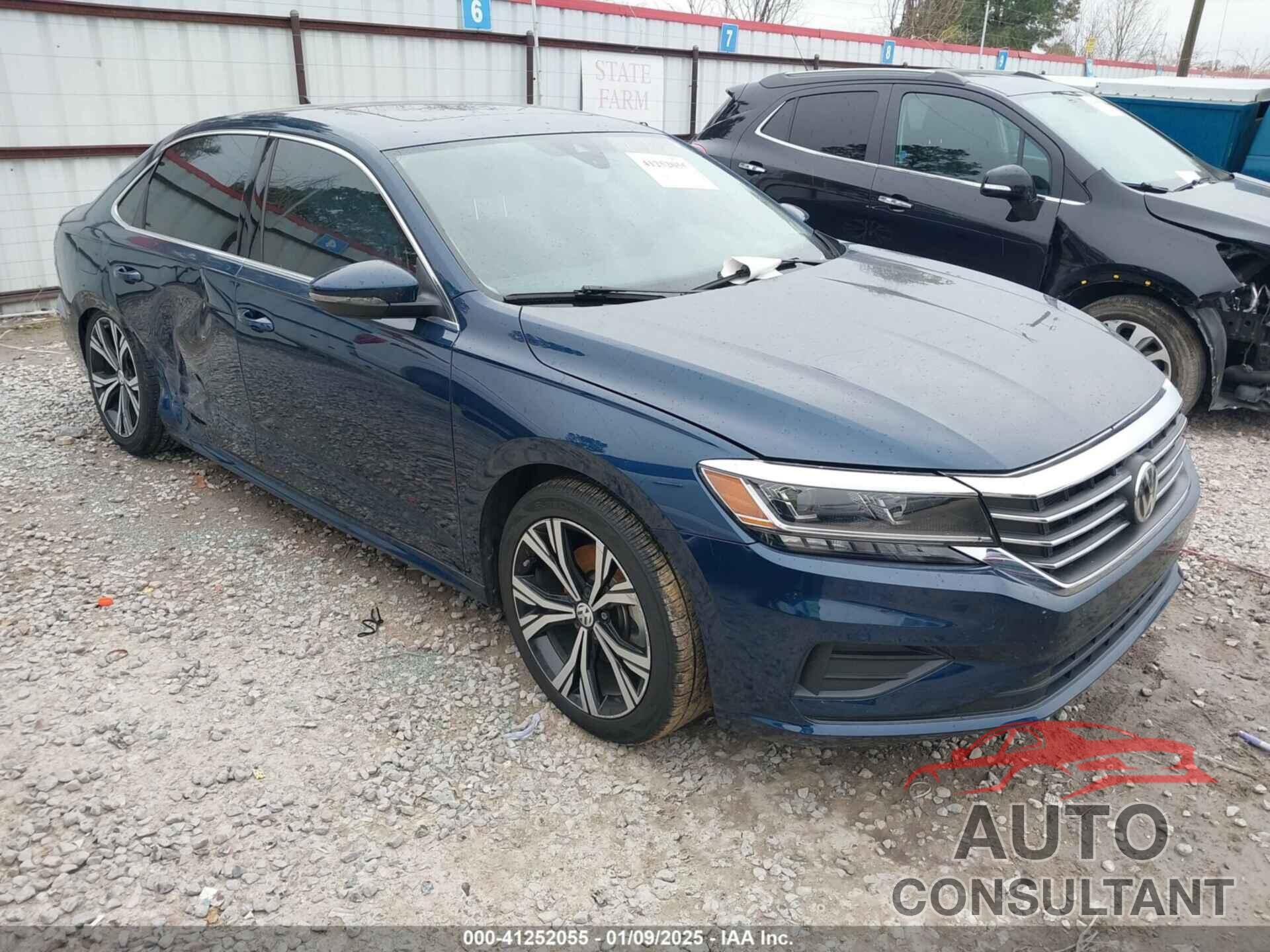 VOLKSWAGEN PASSAT 2022 - 1VWSA7A38NC003531