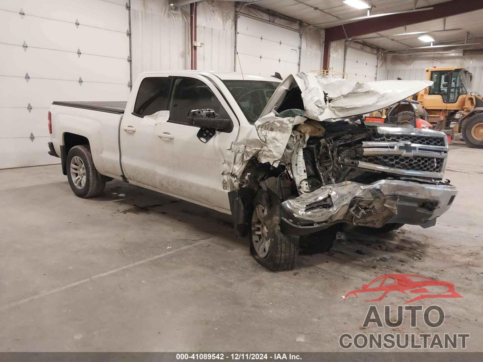 CHEVROLET SILVERADO 1500 2015 - 1GCVKREC8FZ287891