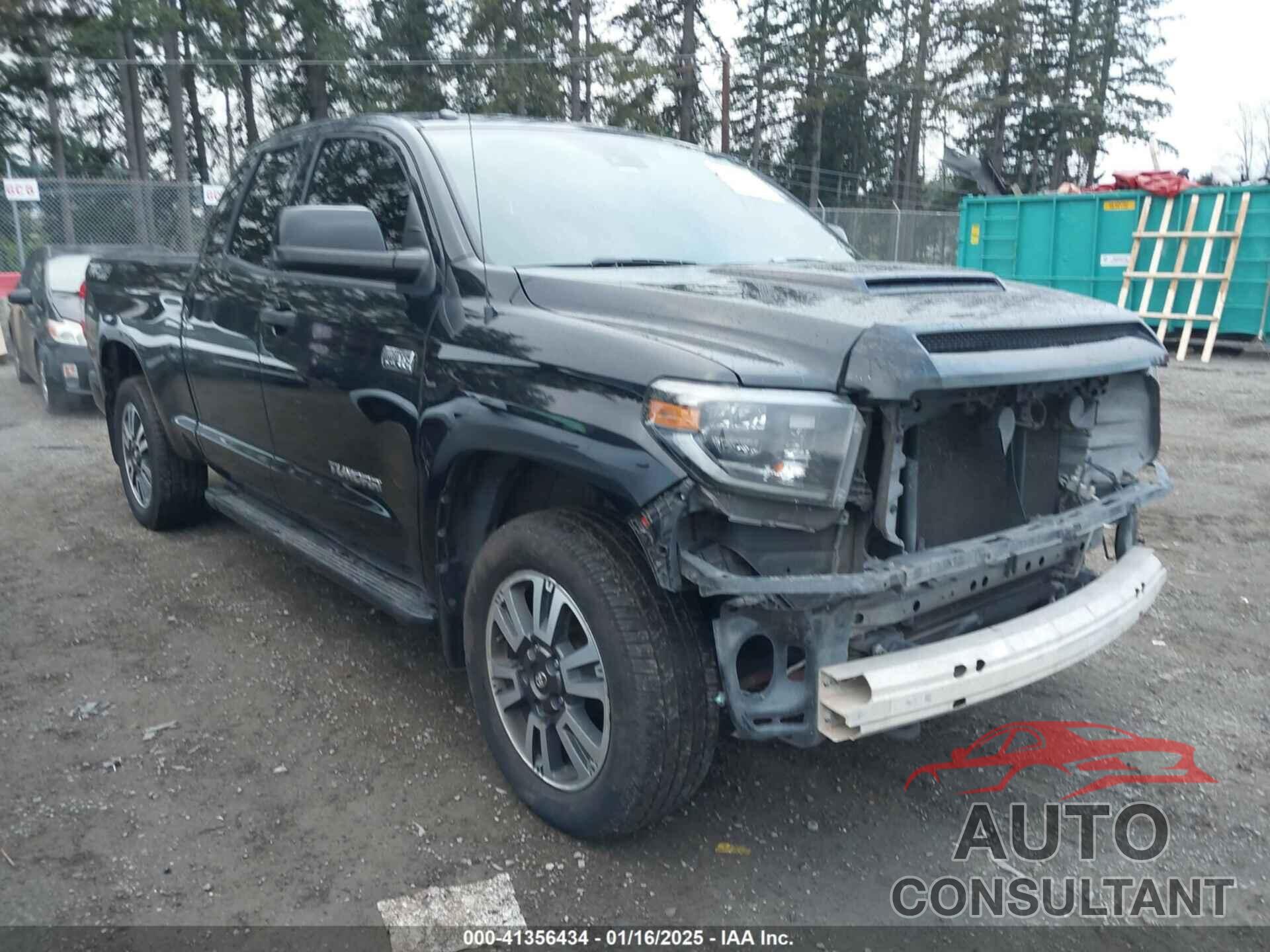 TOYOTA TUNDRA 2019 - 5TFUY5F13KX820820