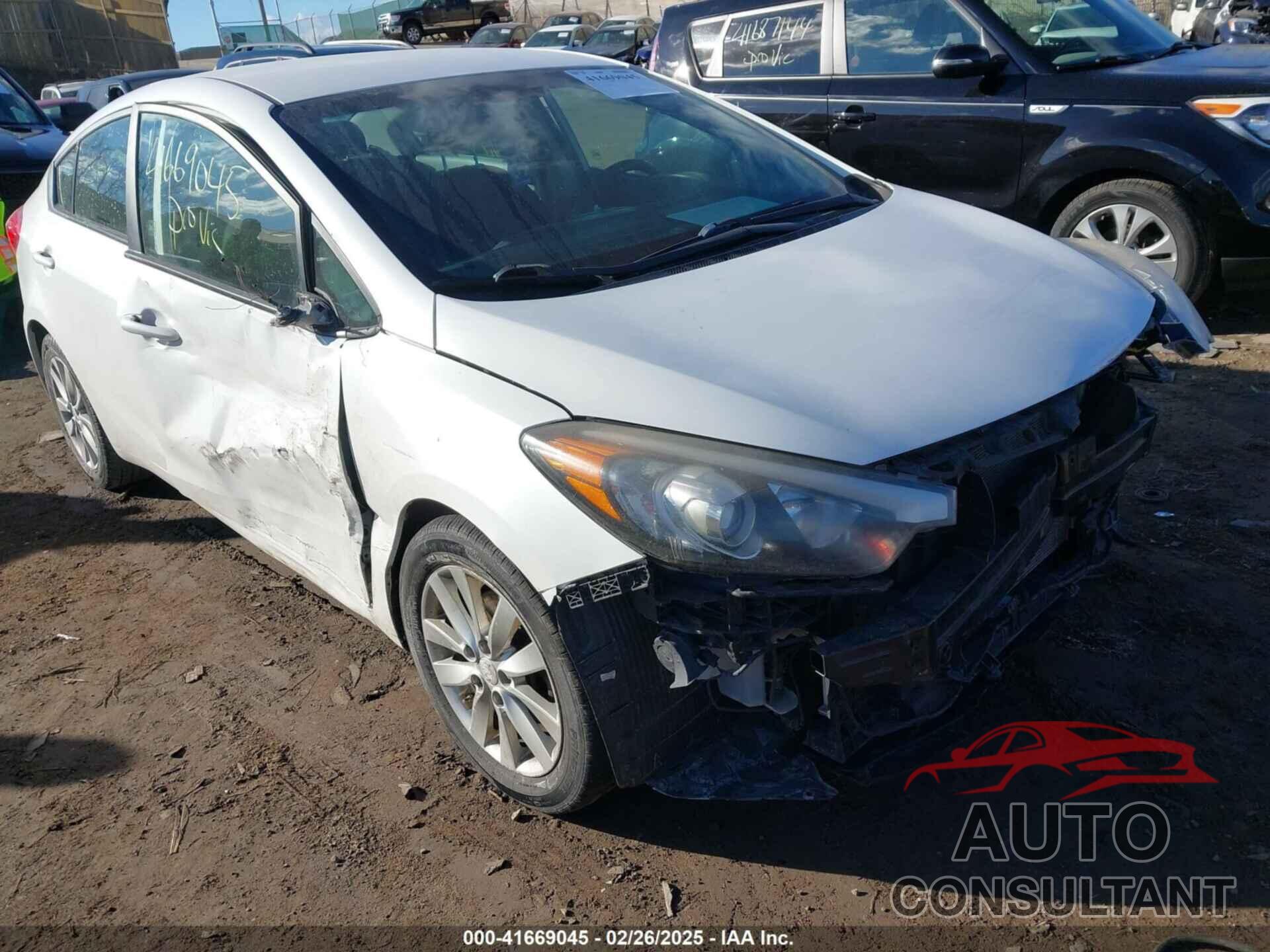 KIA FORTE 2016 - KNAFX4A6XG5441502
