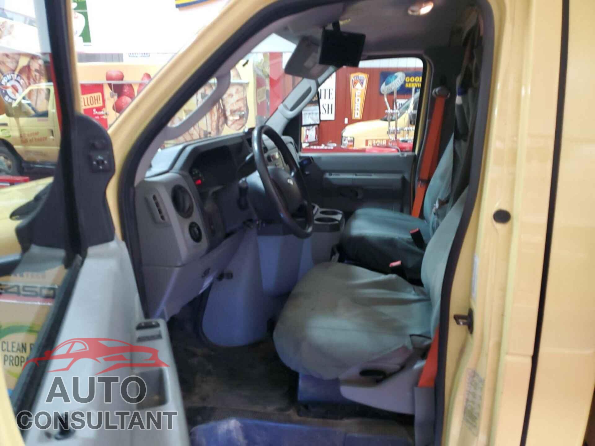 FORD ECONOLINE 2019 - 1FDXE4FS1KDC57711