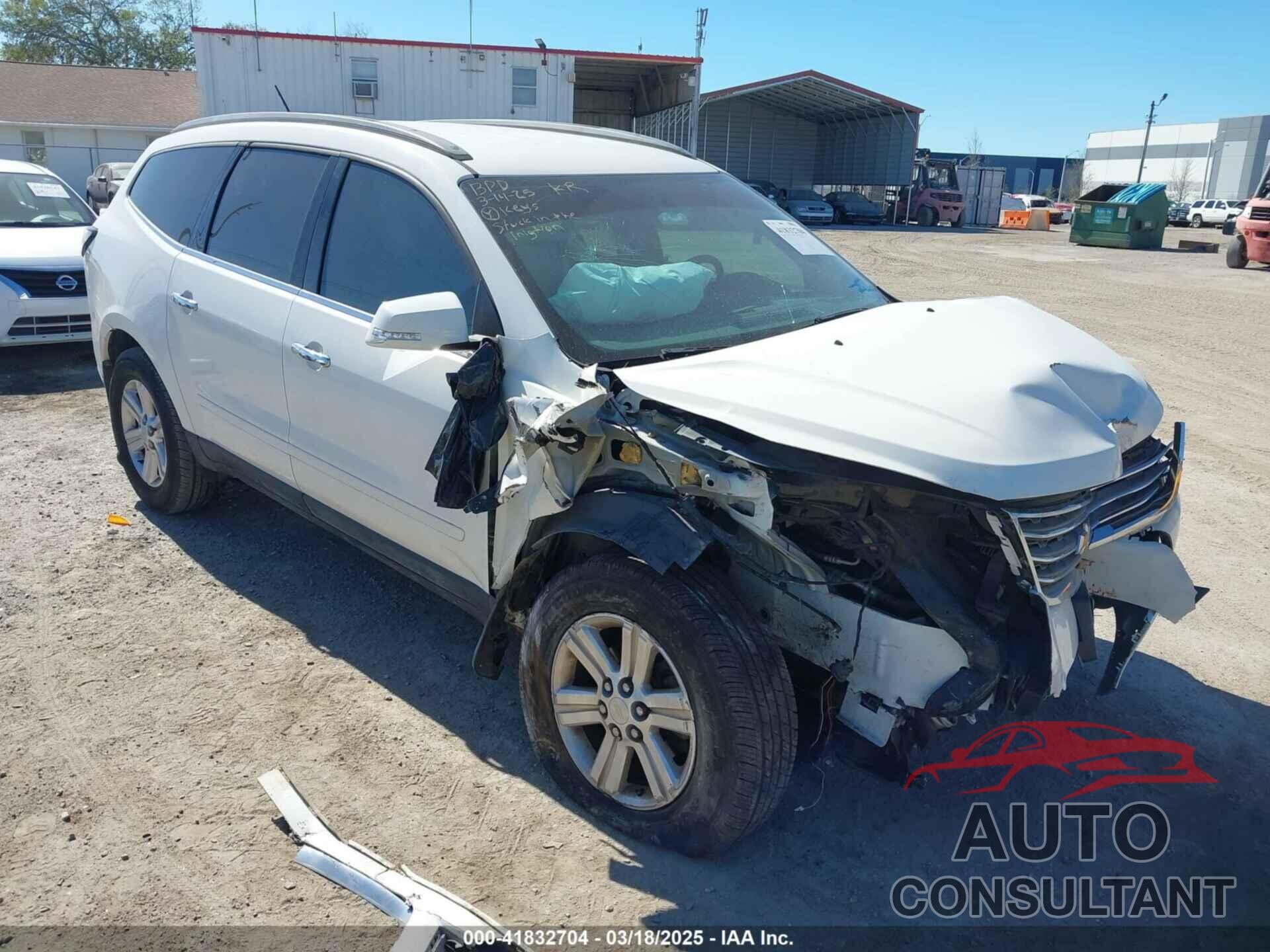 CHEVROLET TRAVERSE 2014 - 1GNKRHKD3EJ374950