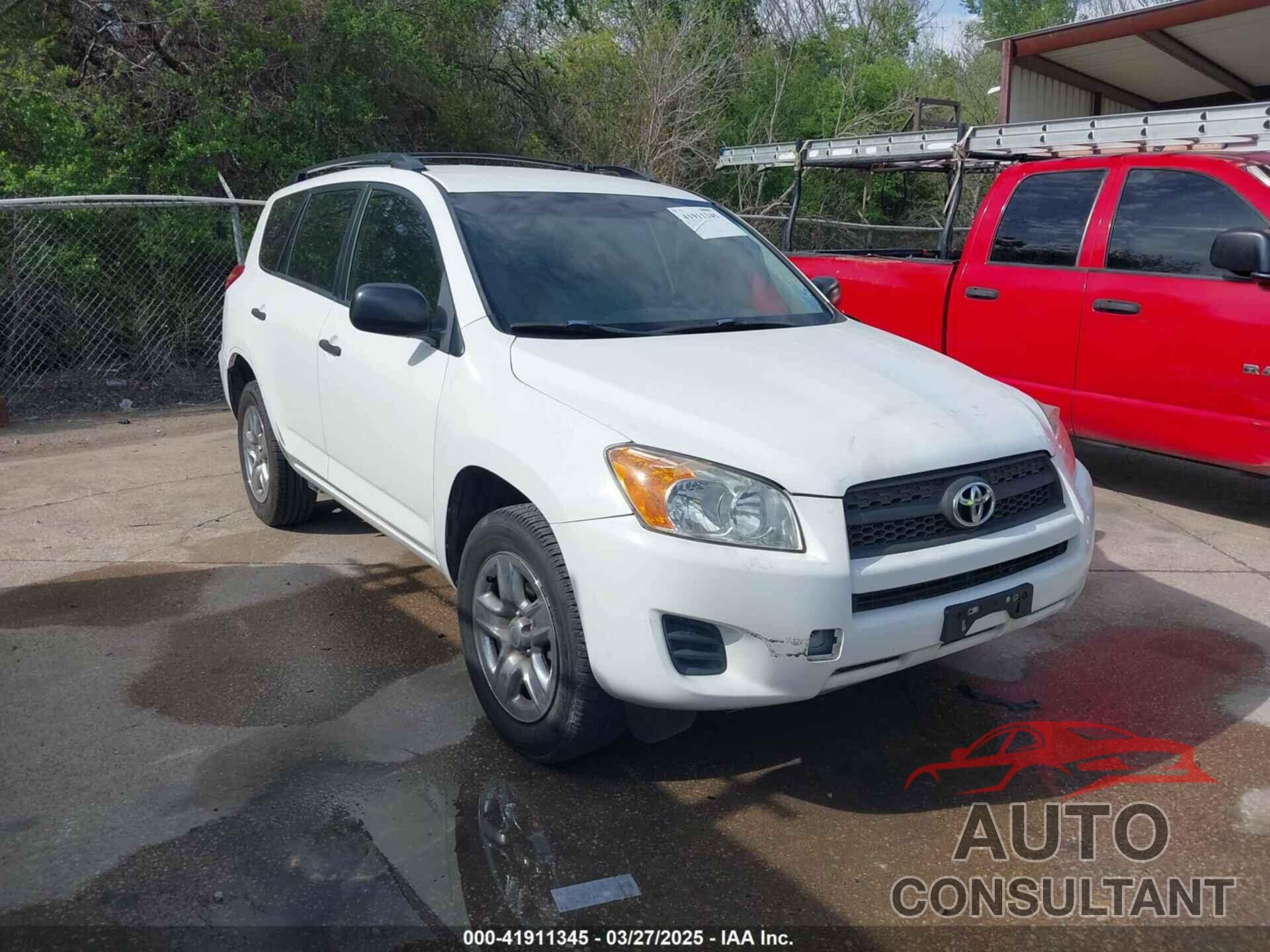 TOYOTA RAV4 2012 - JTMZF4DV2C5044852