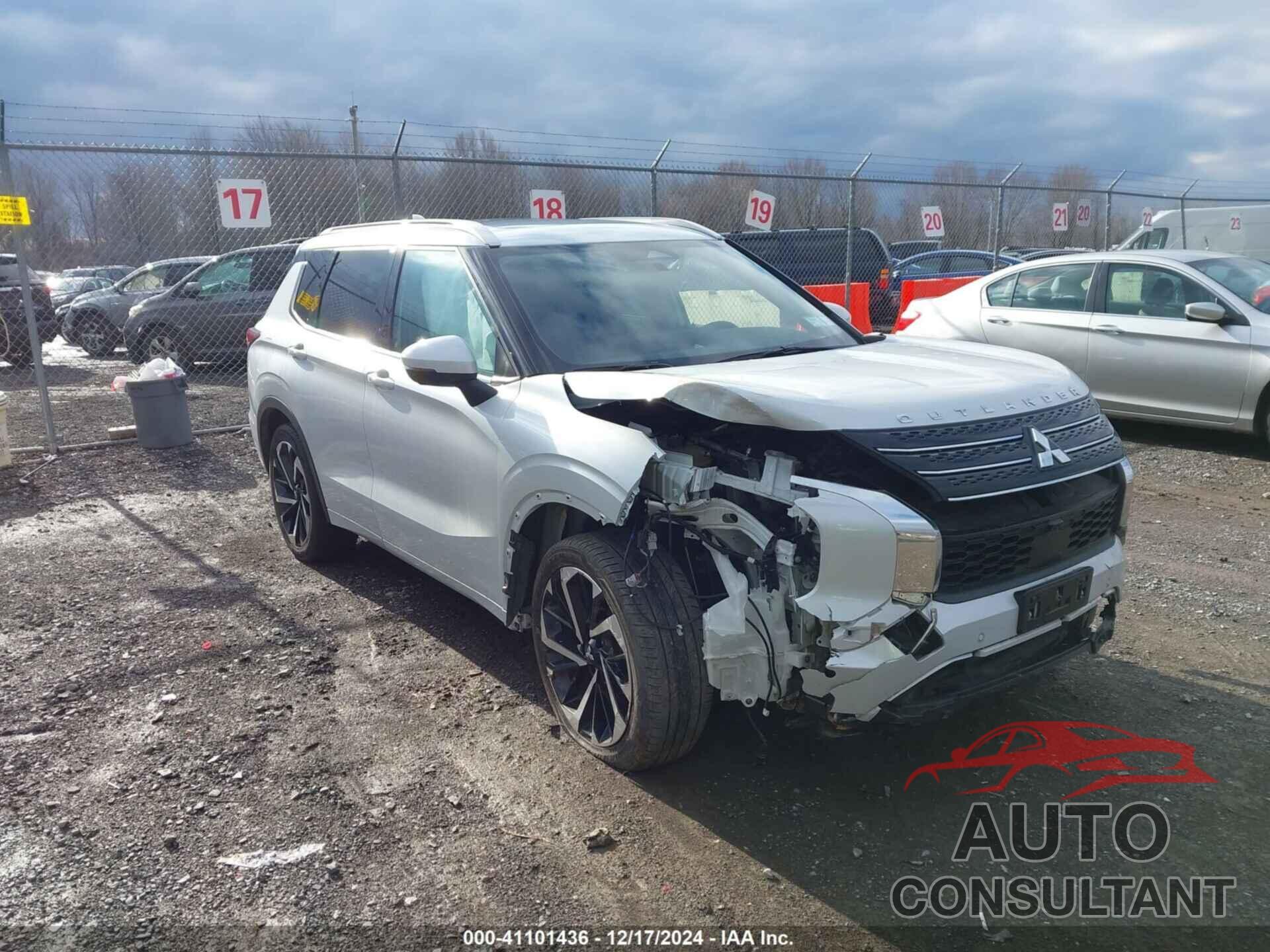 MITSUBISHI OUTLANDER 2022 - JA4J3VA85NZ072578
