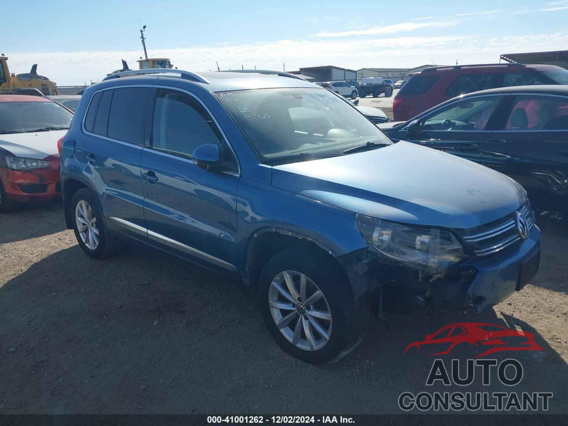 VOLKSWAGEN TIGUAN 2017 - WVGSV7AX2HK004416