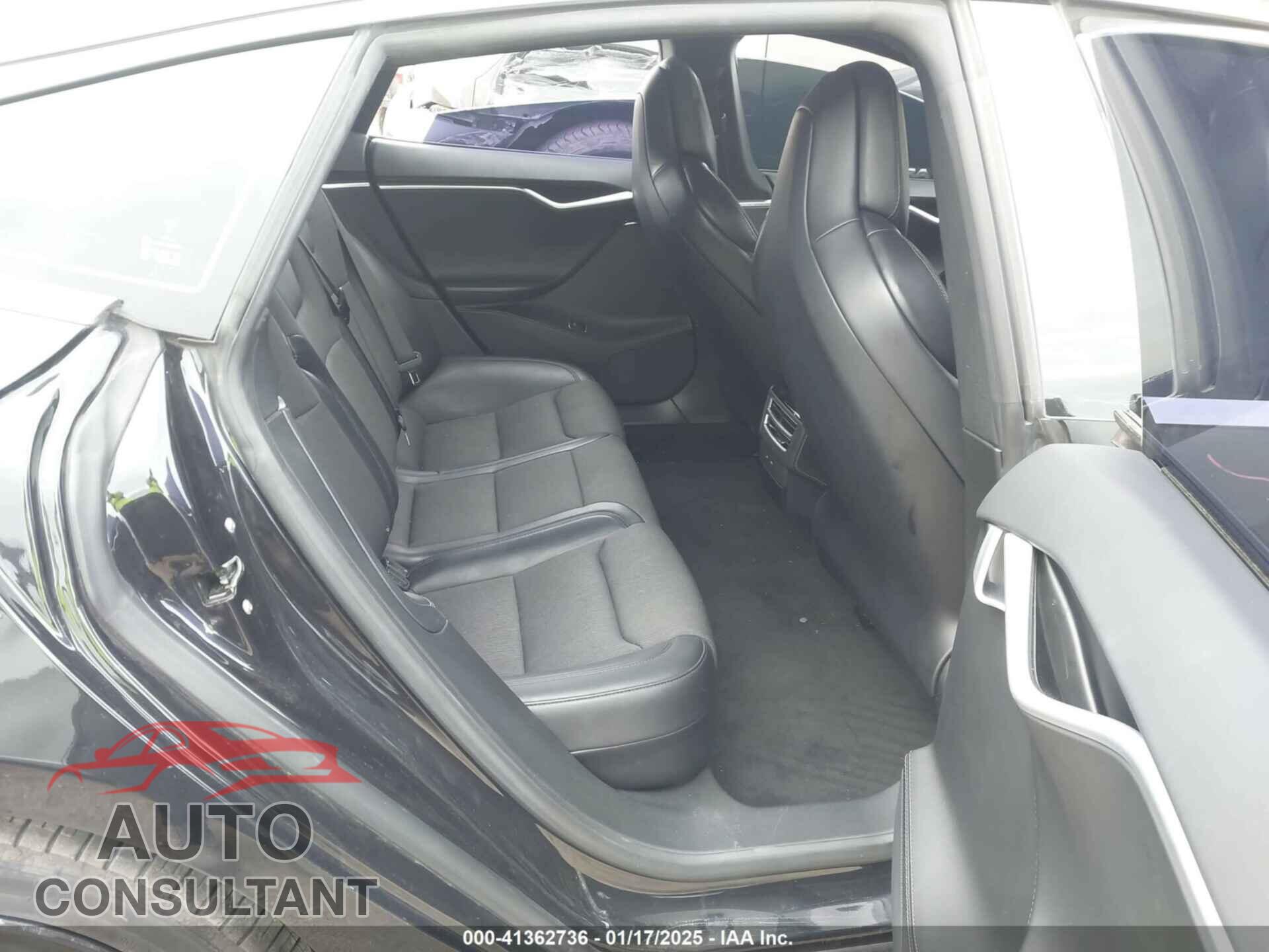 TESLA MODEL S 2017 - 5YJSA1E27HF208282
