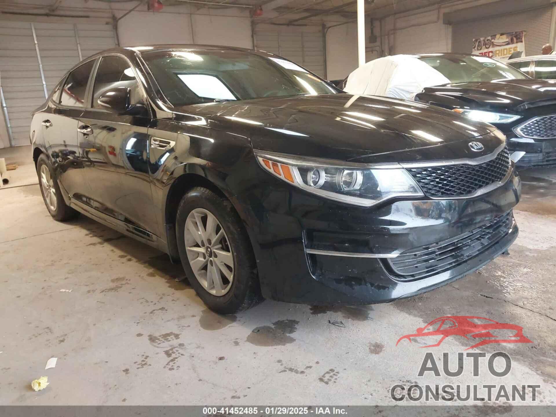 KIA OPTIMA 2018 - 5XXGT4L38JG227035