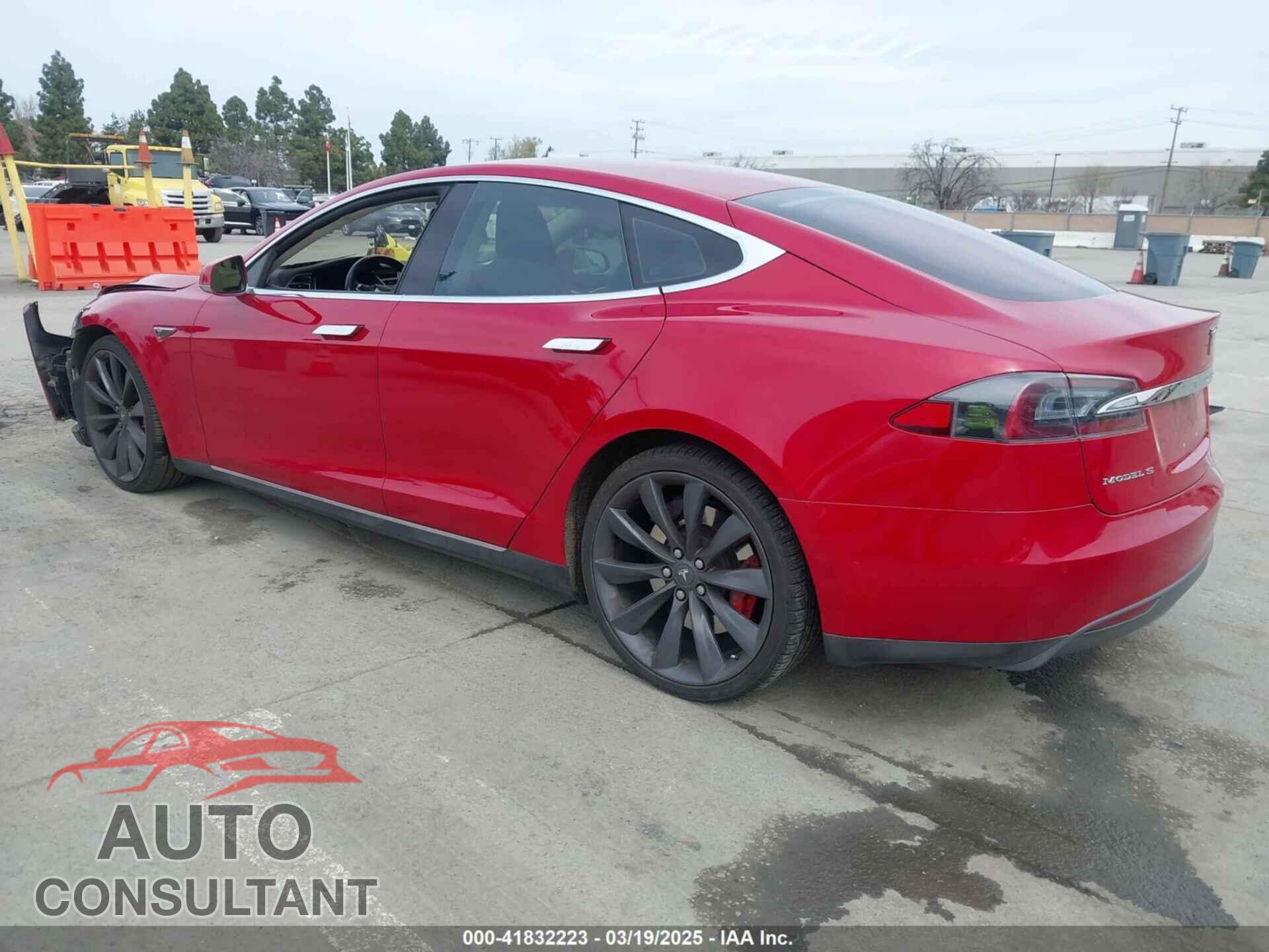 TESLA MODEL S 2015 - 5YJSA1H42FF086599