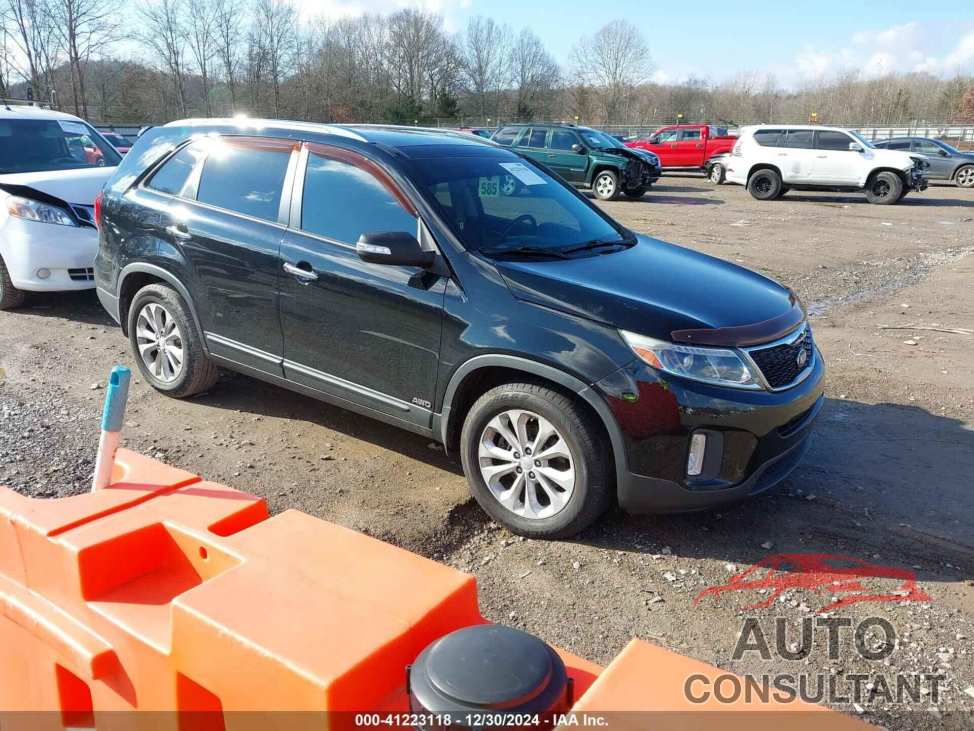 KIA SORENTO 2015 - 5XYKUDA79FG641358