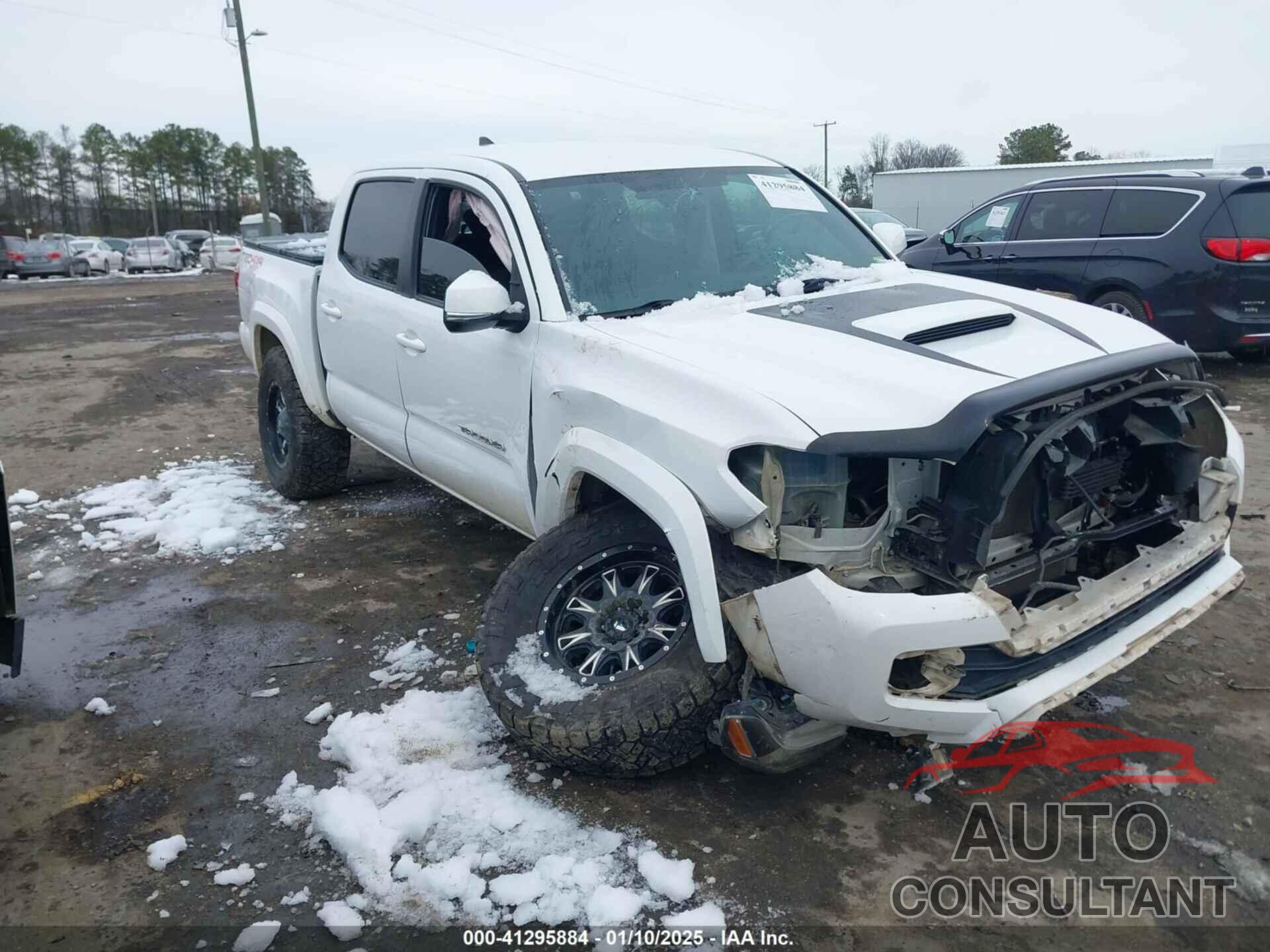 TOYOTA TACOMA 2017 - 5TFCZ5AN4HX078343