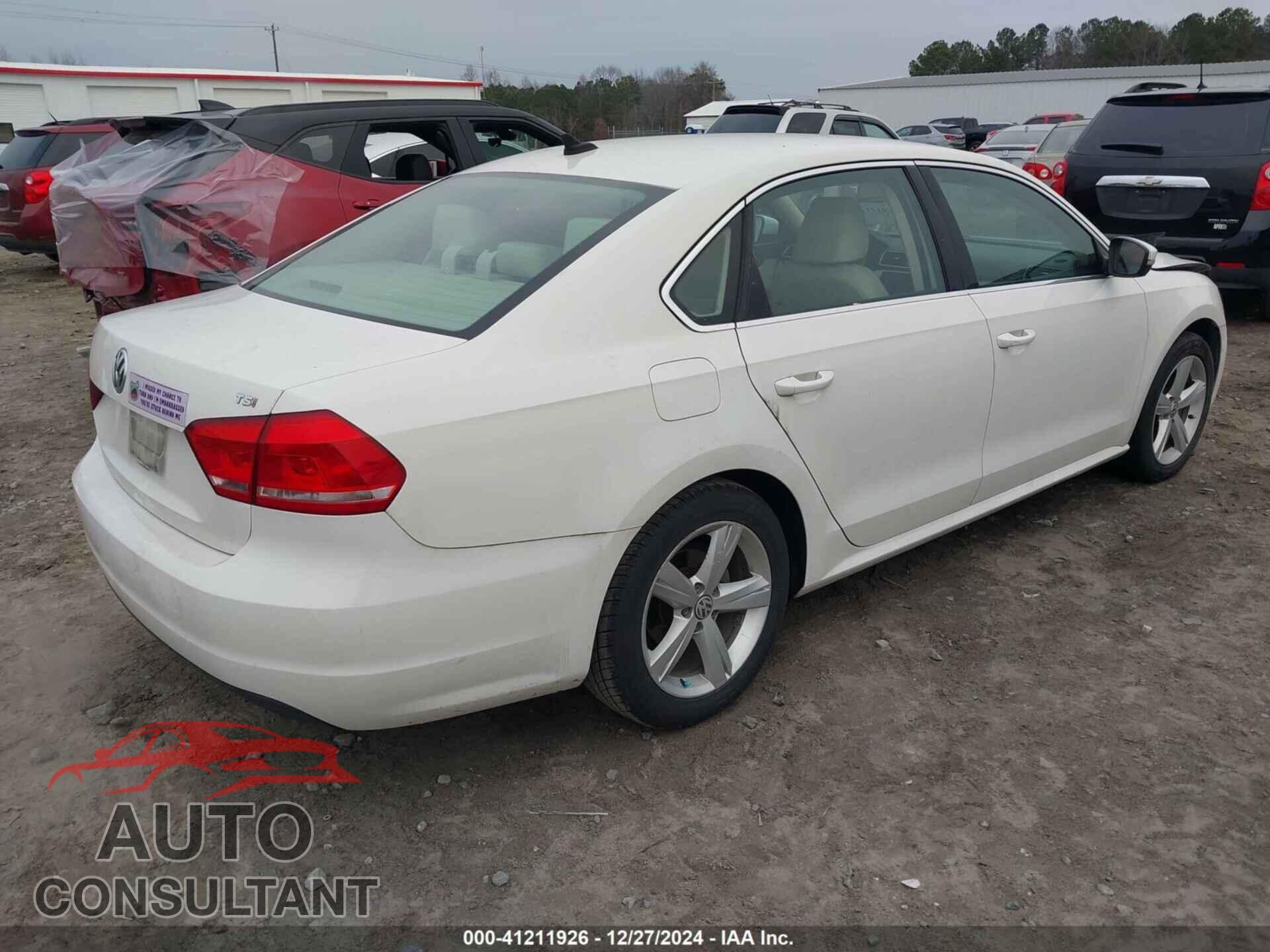 VOLKSWAGEN PASSAT 2015 - 1VWAT7A33FC106914