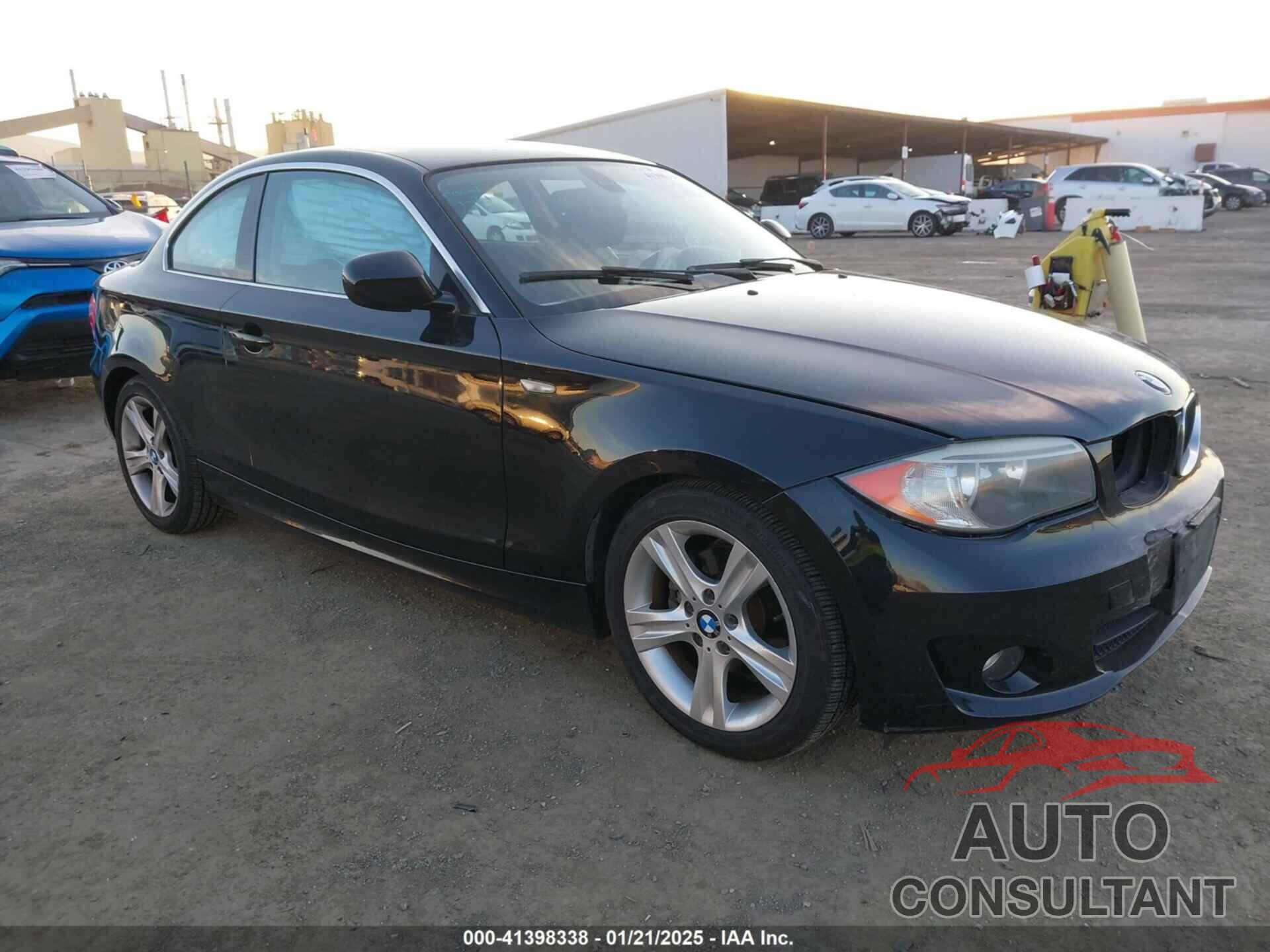 BMW 128I 2013 - WBAUP9C53DVS95917