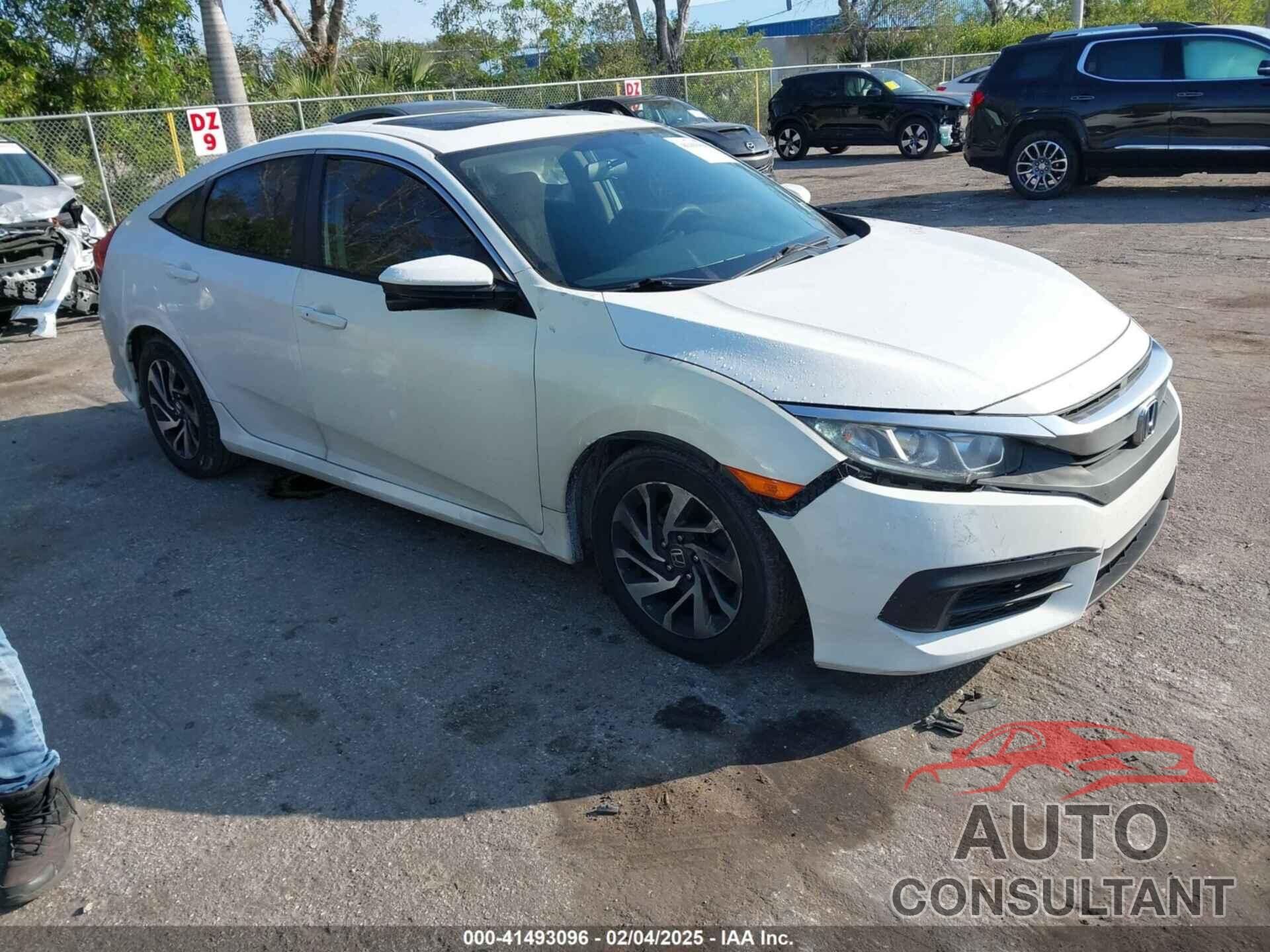 HONDA CIVIC 2018 - 19XFC2F79JE032472