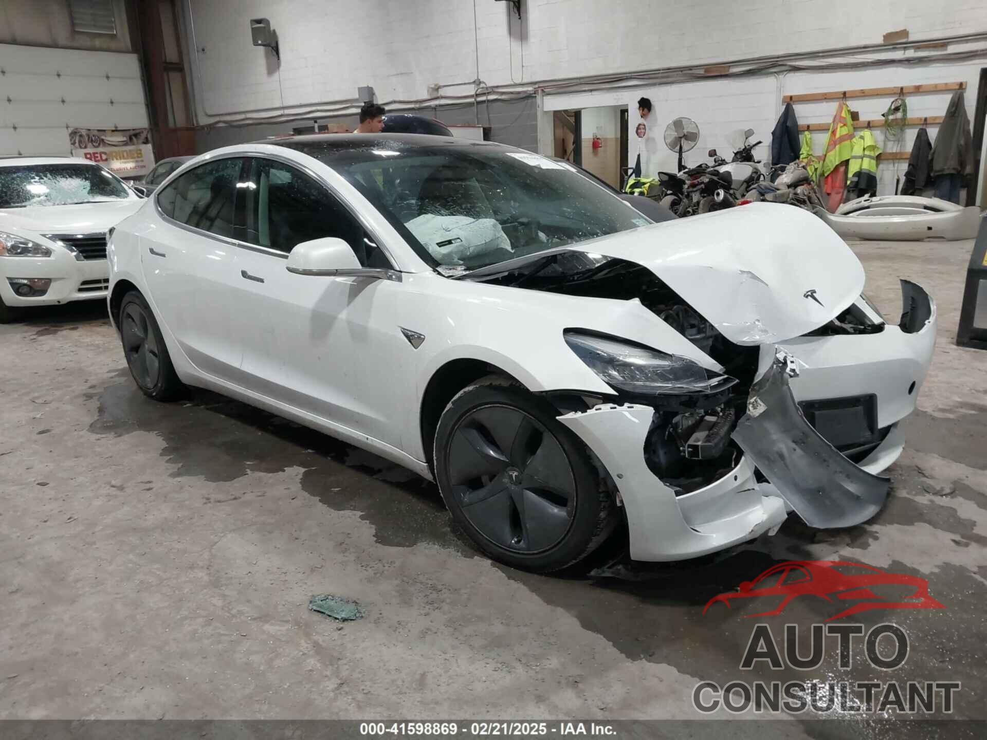 TESLA MODEL 3 2019 - 5YJ3E1EB7KF442325
