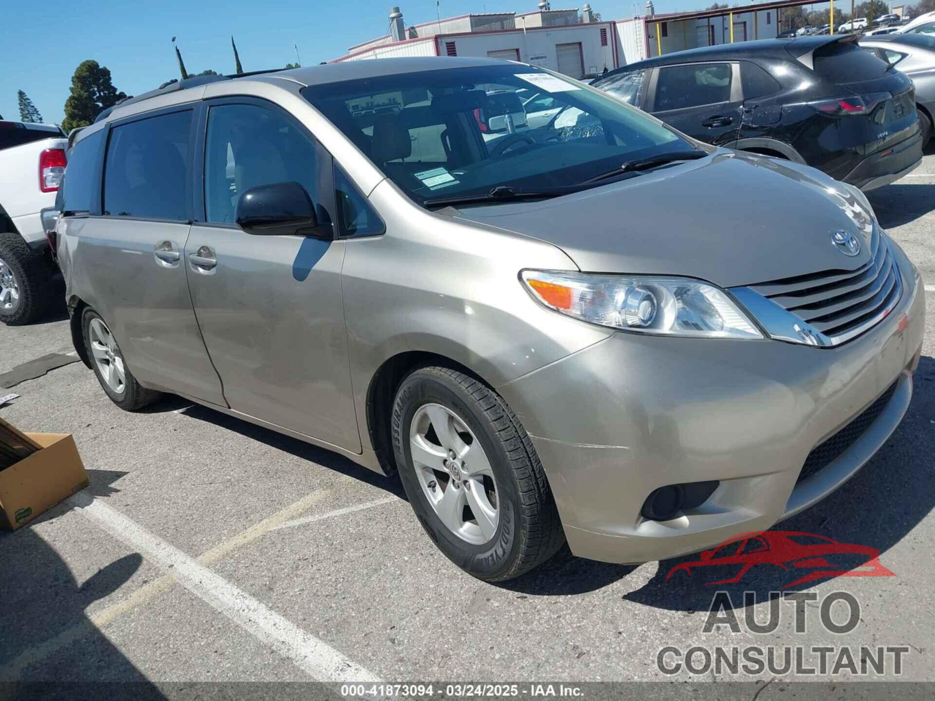 TOYOTA SIENNA 2015 - 5TDKK3DC9FS533513