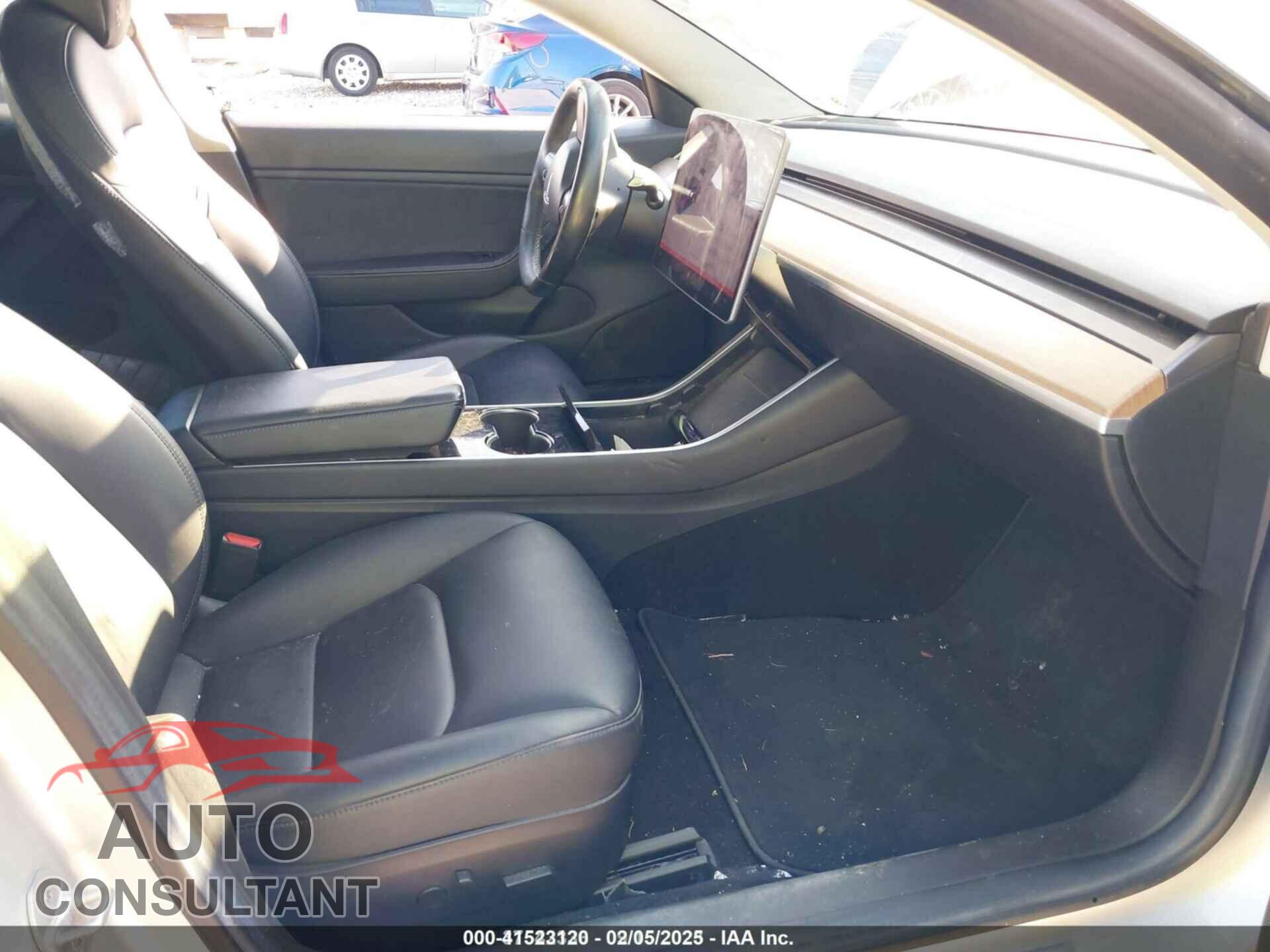 TESLA MODEL 3 2018 - 5YJ3E1EA3JF032076