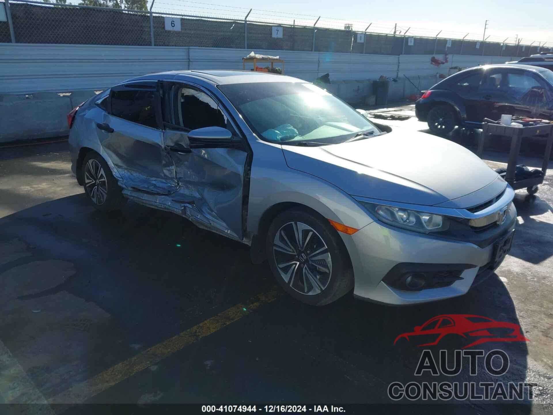HONDA CIVIC 2017 - 2HGFC1F30HH654210