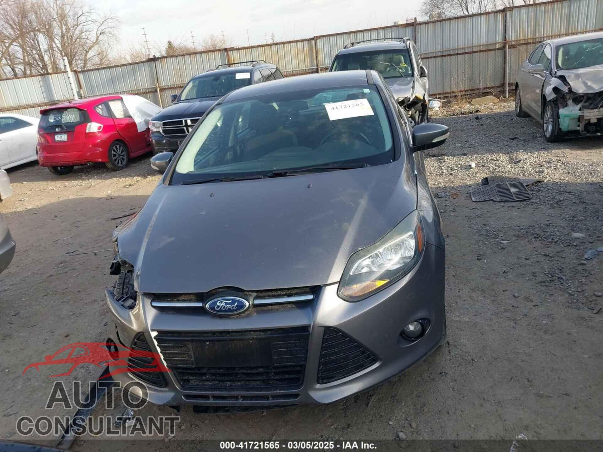 FORD FOCUS 2012 - 1FAHP3J2XCL421412