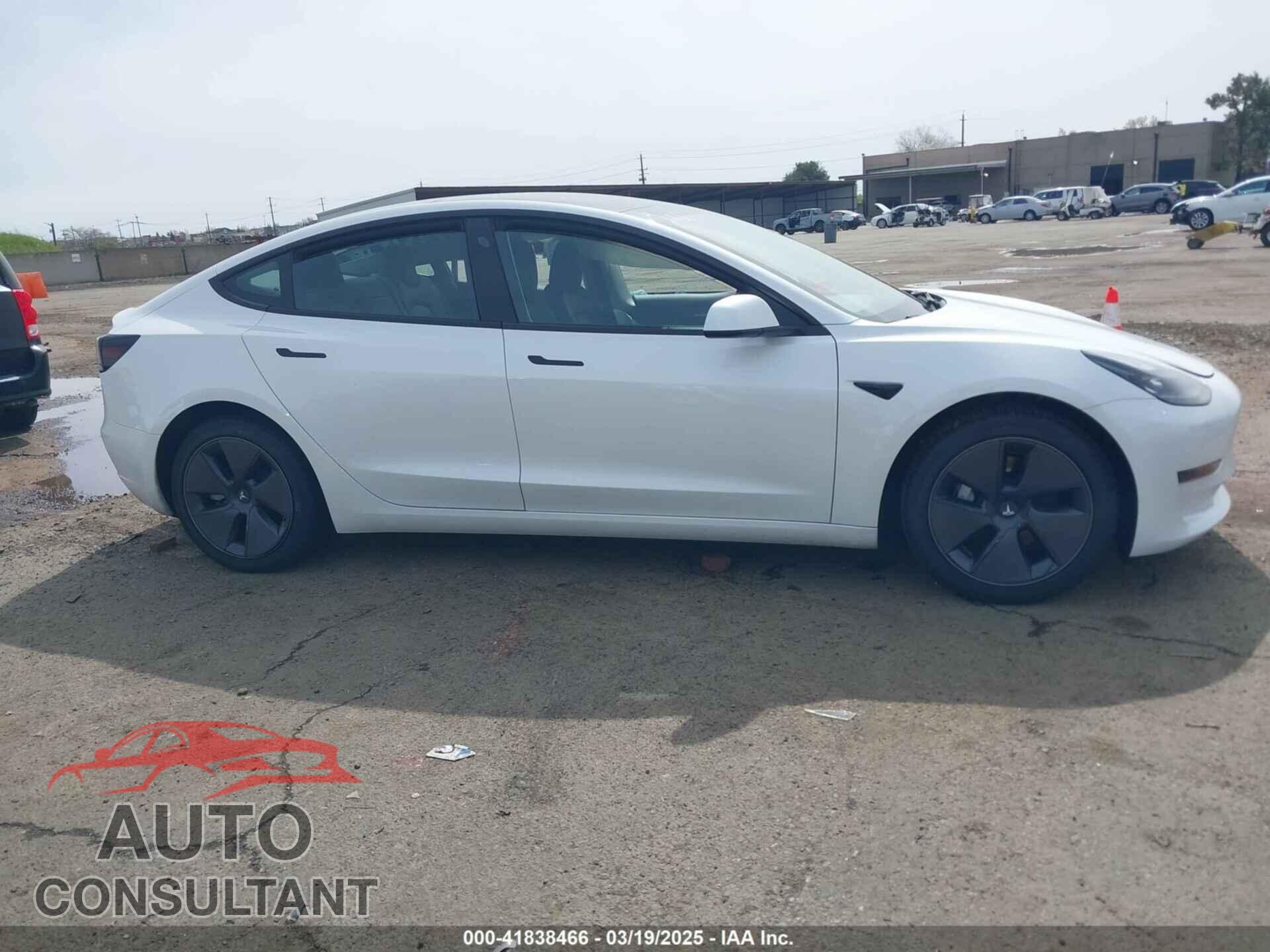 TESLA MODEL 3 2023 - 5YJ3E1EA2PF606563