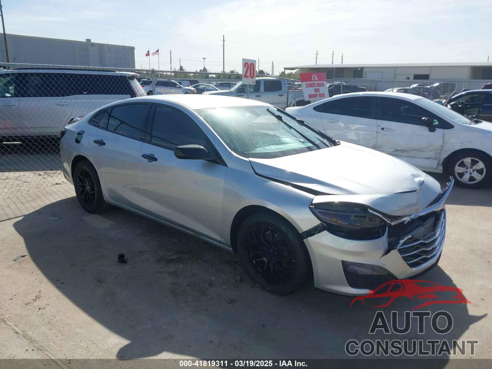 CHEVROLET MALIBU 2019 - 1G1ZD5ST9KF160886