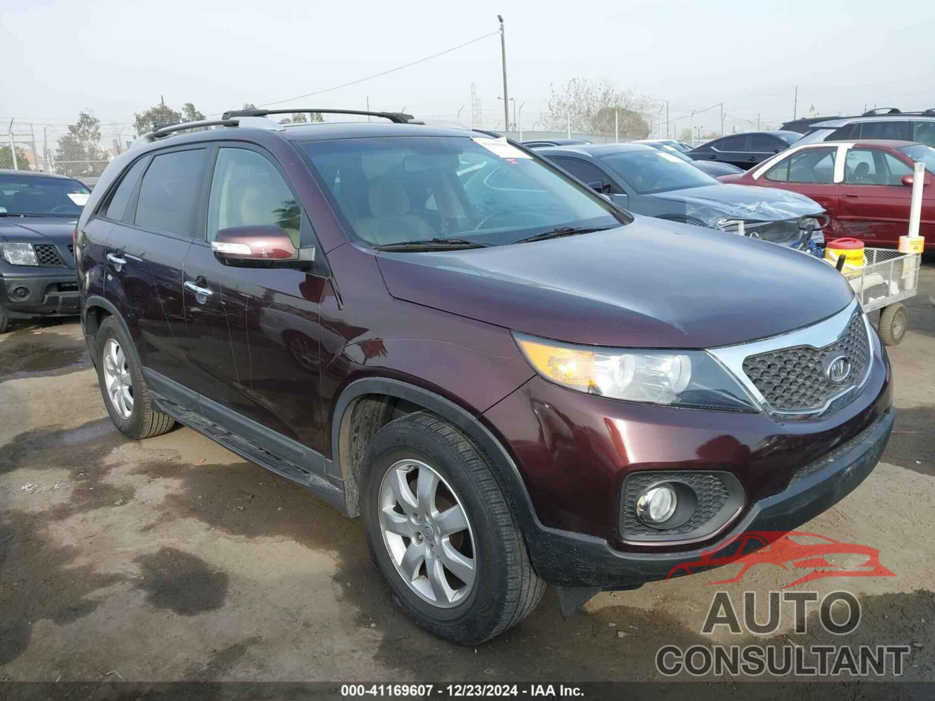 KIA SORENTO 2012 - 5XYKT4A27CG299590