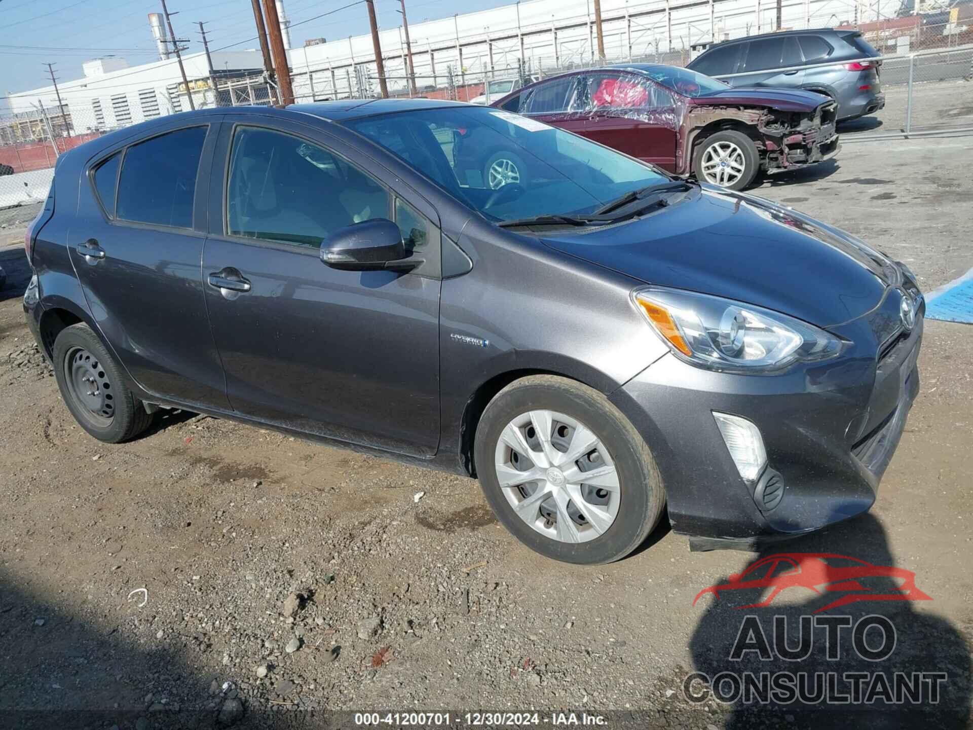 TOYOTA PRIUS C 2015 - JTDKDTB39F1100977