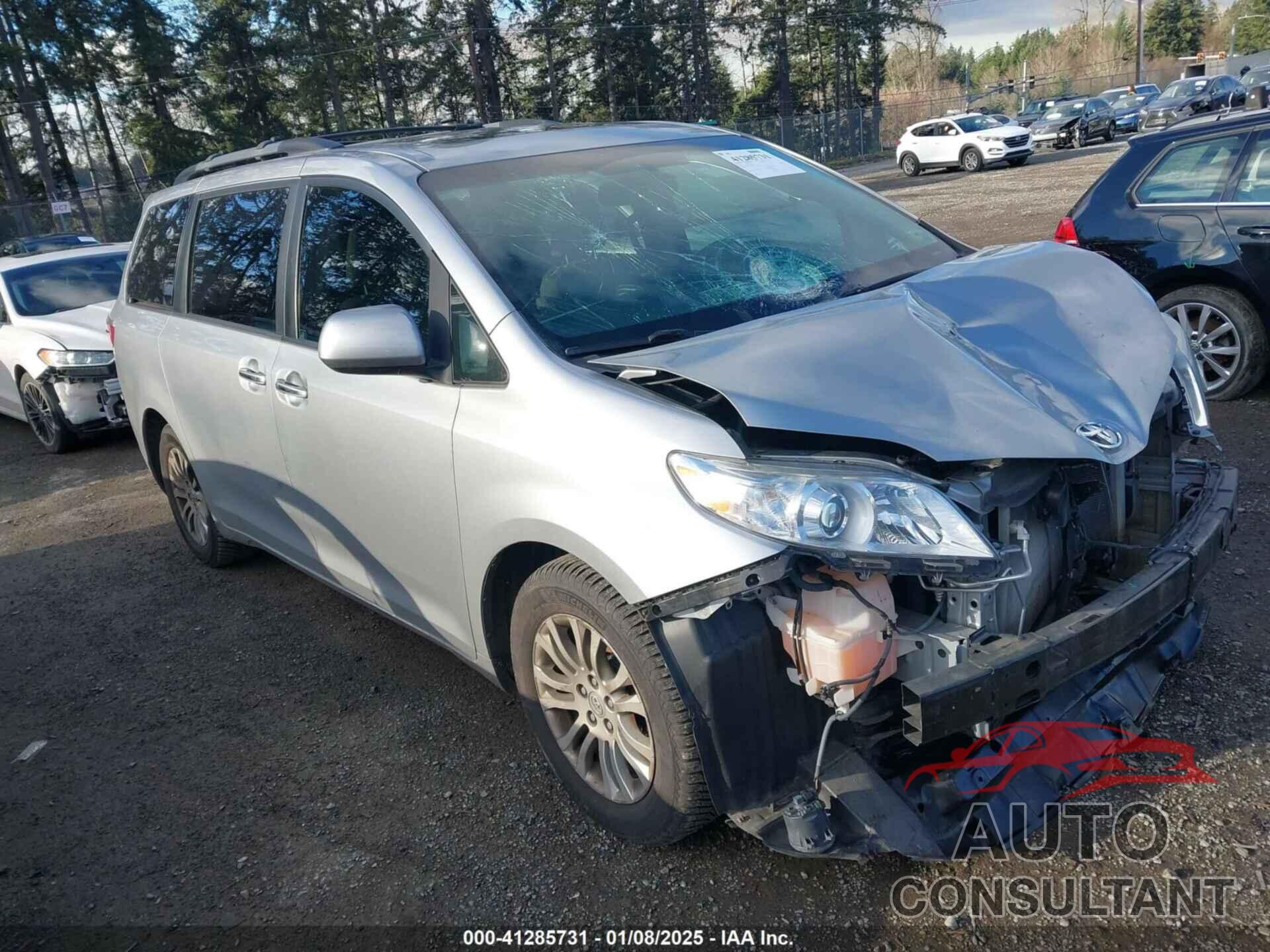 TOYOTA SIENNA 2016 - 5TDYK3DC7GS727503