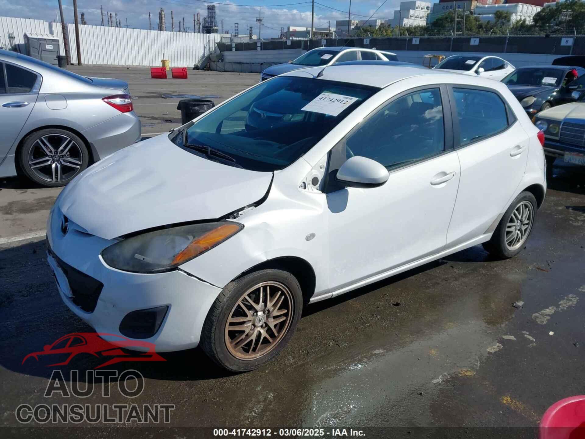 MAZDA MAZDA2 2012 - JM1DE1KZ1C0147422