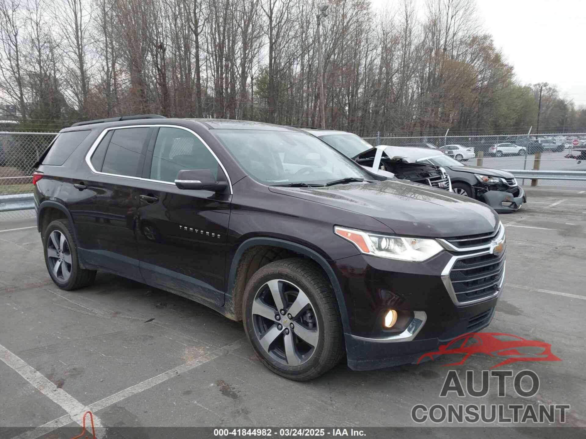 CHEVROLET TRAVERSE 2021 - 1GNEVHKW4MJ211443