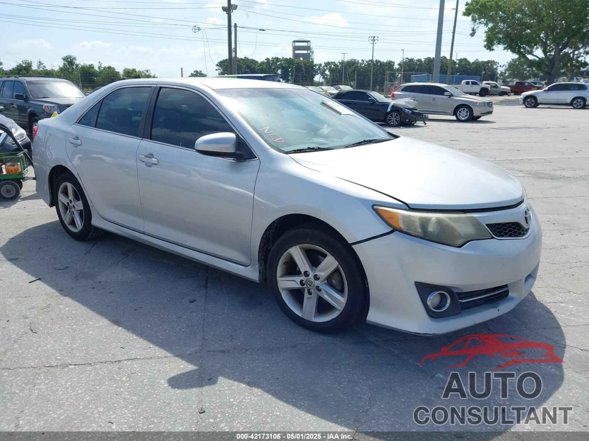 TOYOTA CAMRY 2014 - 4T1BF1FKXEU749373