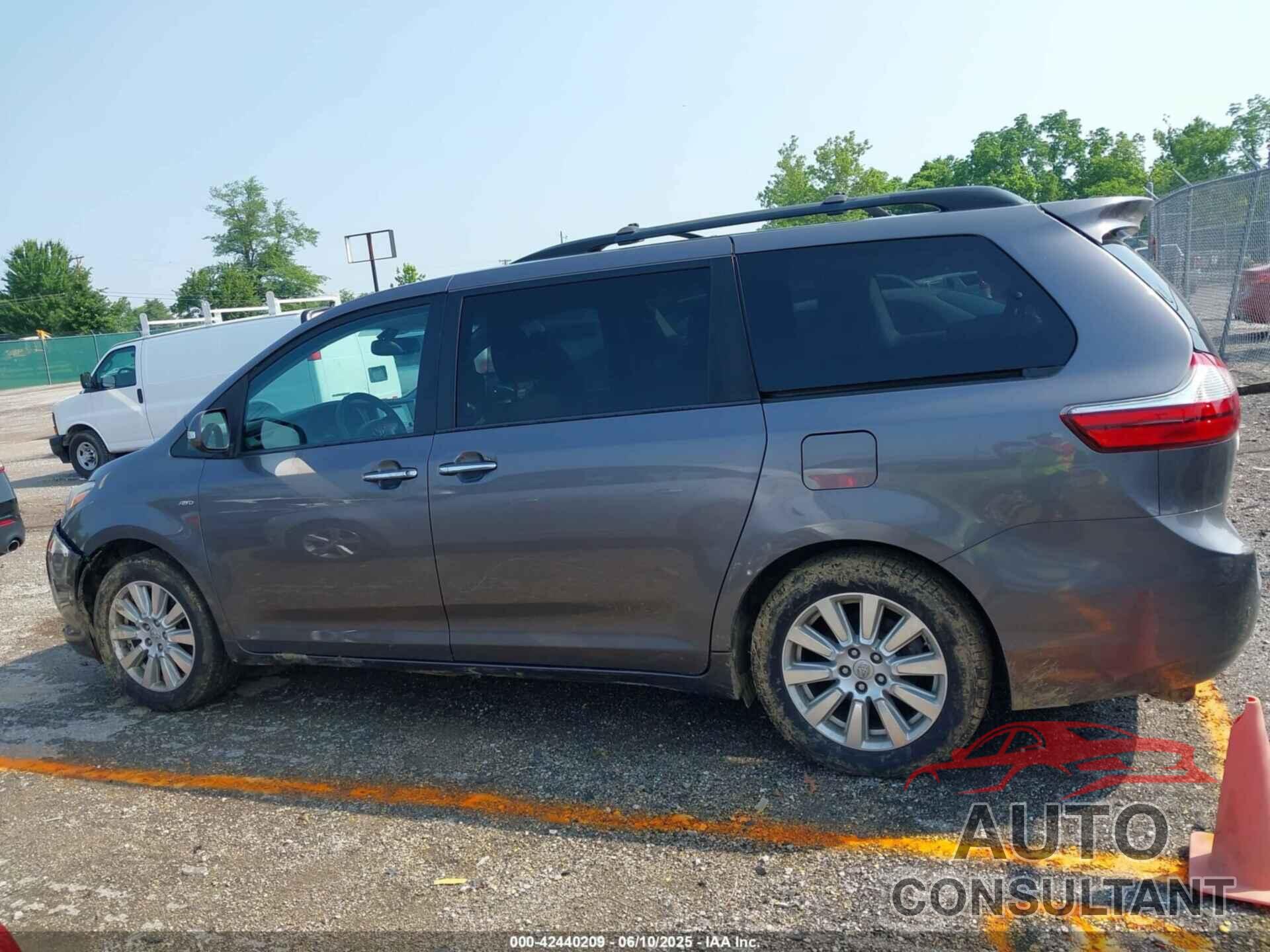 TOYOTA SIENNA 2017 - 5TDDZ3DC9HS183372