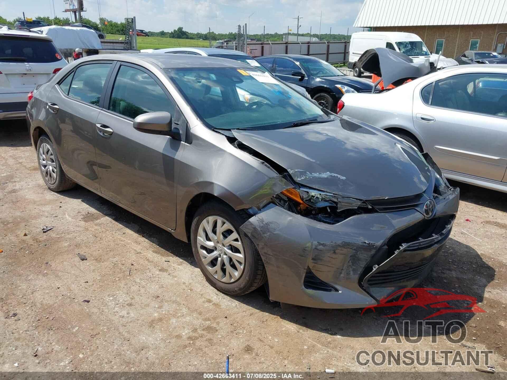 TOYOTA COROLLA 2019 - 2T1BURHE8KC233313