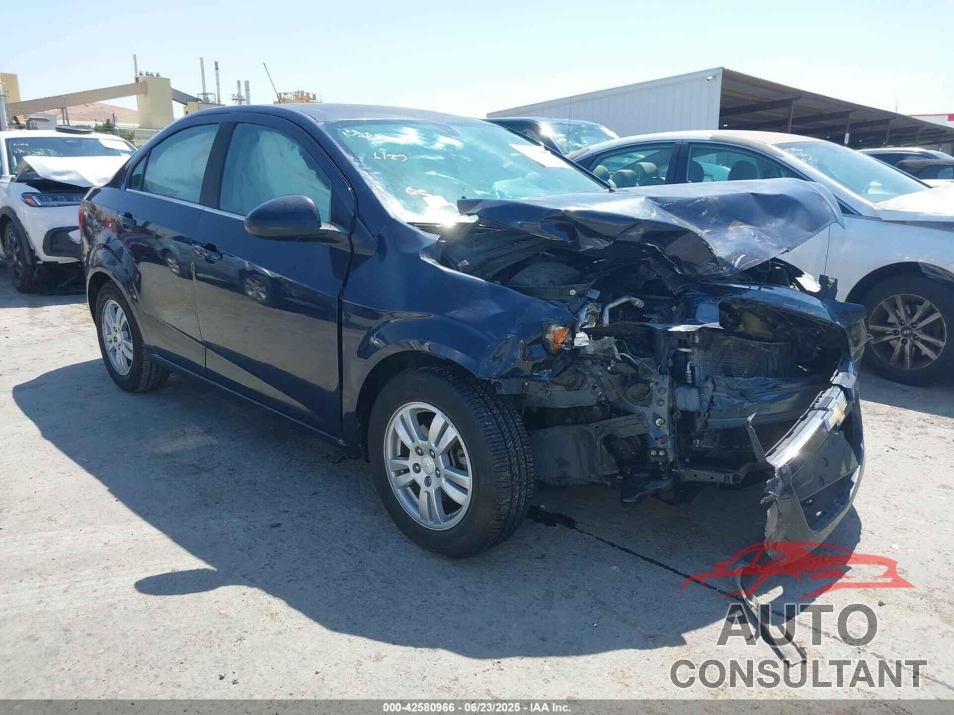 CHEVROLET SONIC 2016 - 1G1JC5SH5G4152699