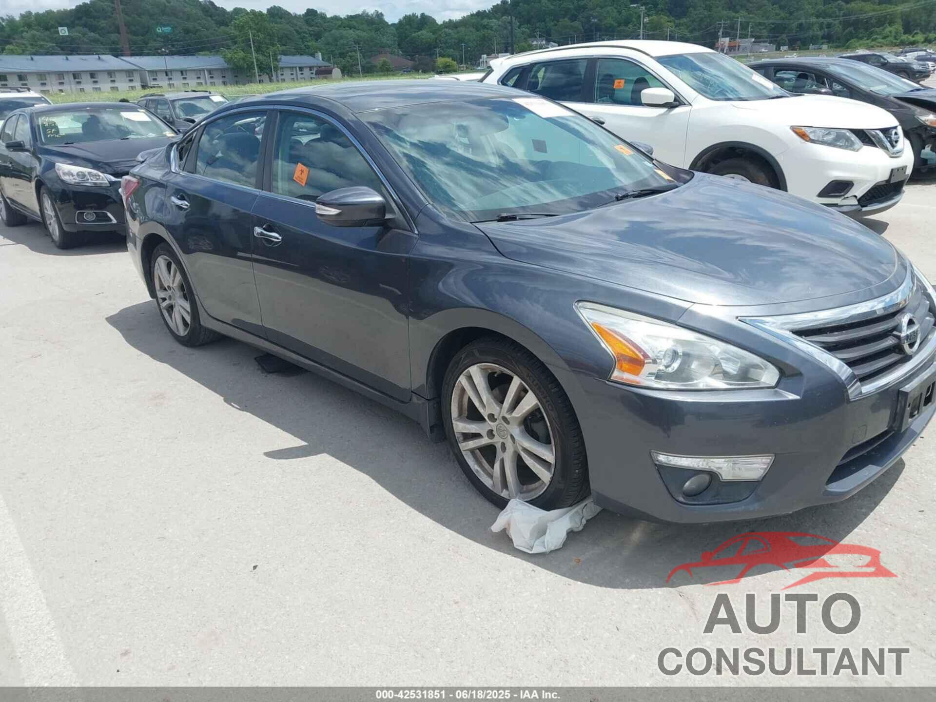 NISSAN ALTIMA 2013 - 1N4BL3AP5DC236036