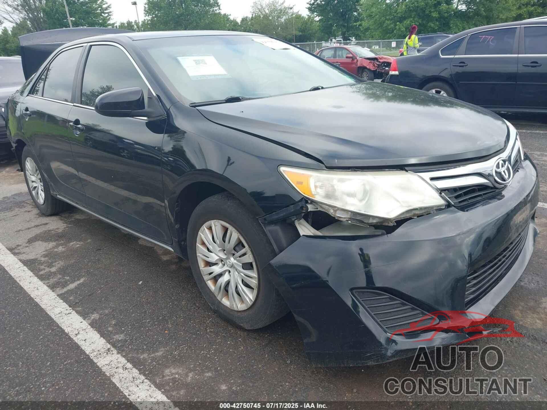 TOYOTA CAMRY 2014 - 4T4BF1FKXER389849