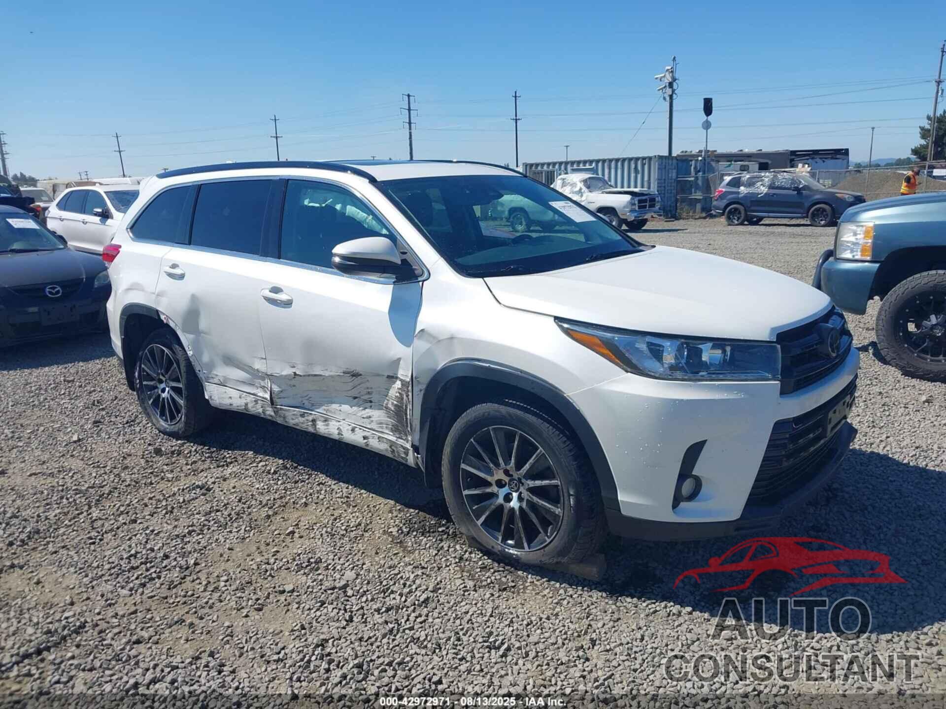 TOYOTA HIGHLANDER 2017 - 5TDJZRFH7HS408063