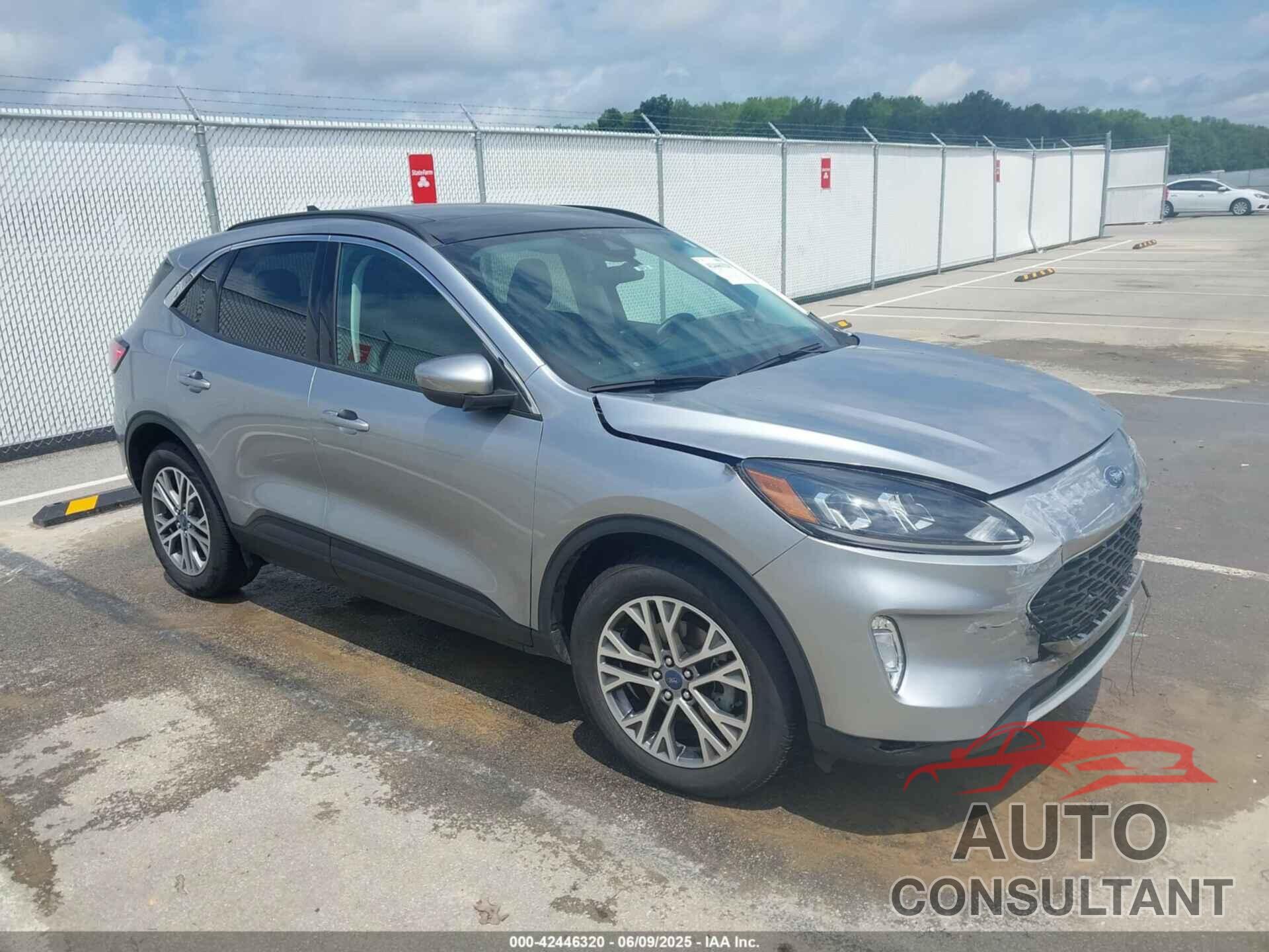 FORD ESCAPE 2021 - 1FMCU0H6XMUB20523