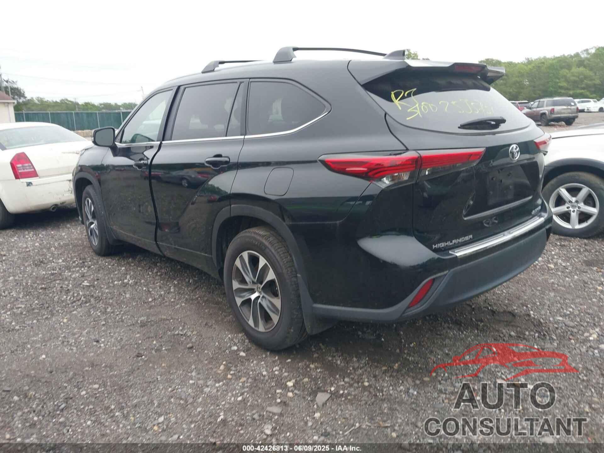 TOYOTA HIGHLANDER 2023 - 5TDKDRBH0PS026819