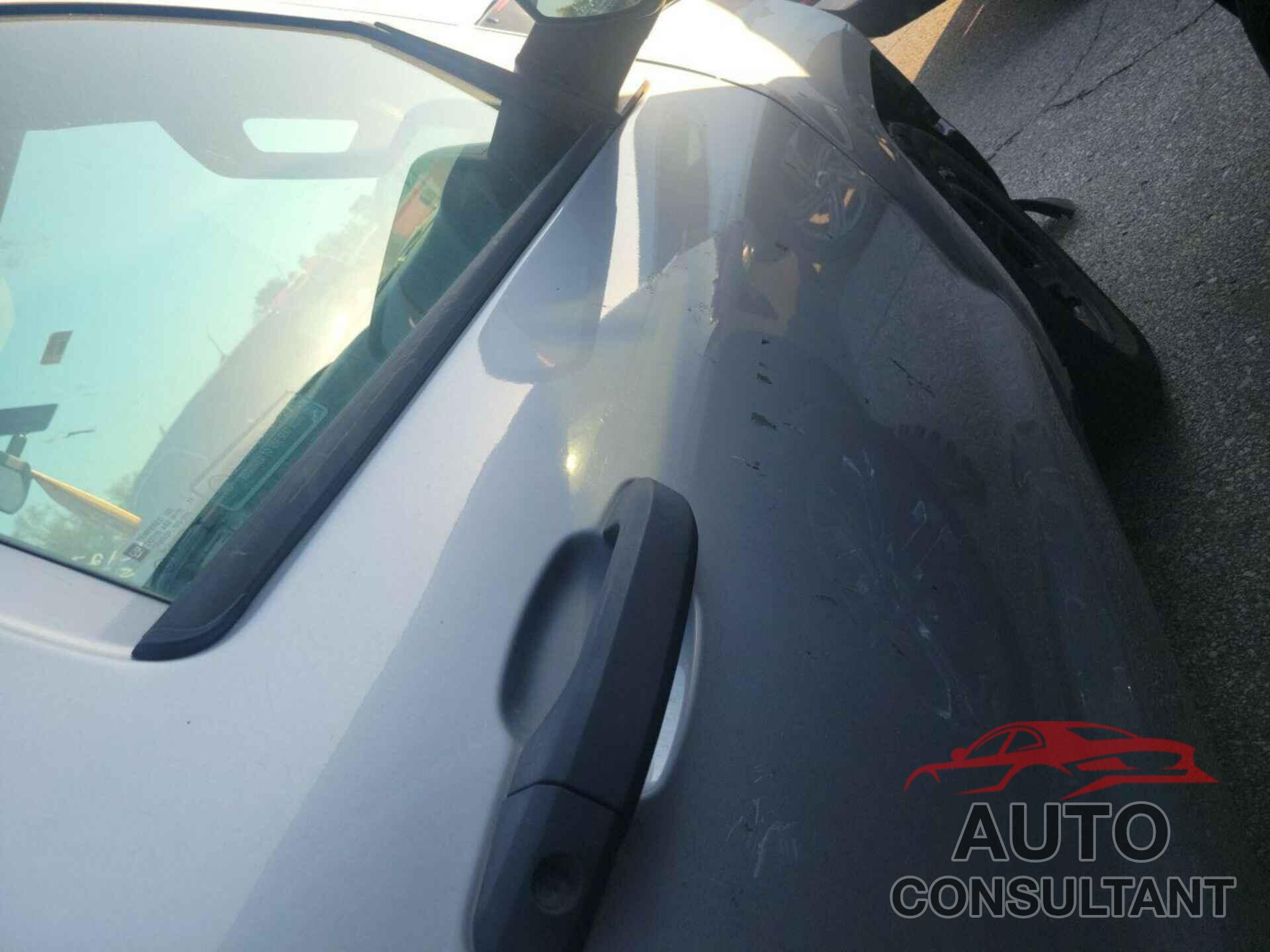 CHEVROLET SILVERADO 2015 - 1GCNCPEH3FZ322270