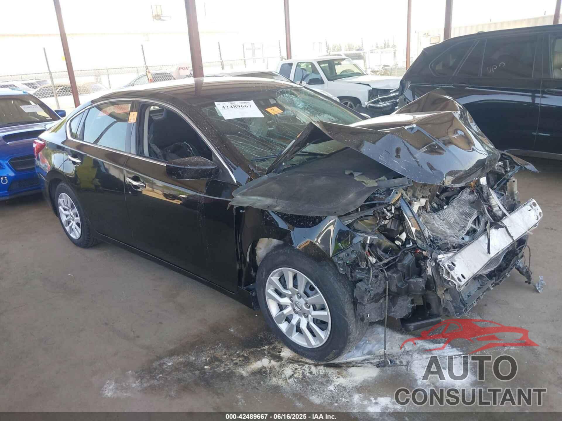 NISSAN ALTIMA 2017 - 1N4AL3AP8HN302374