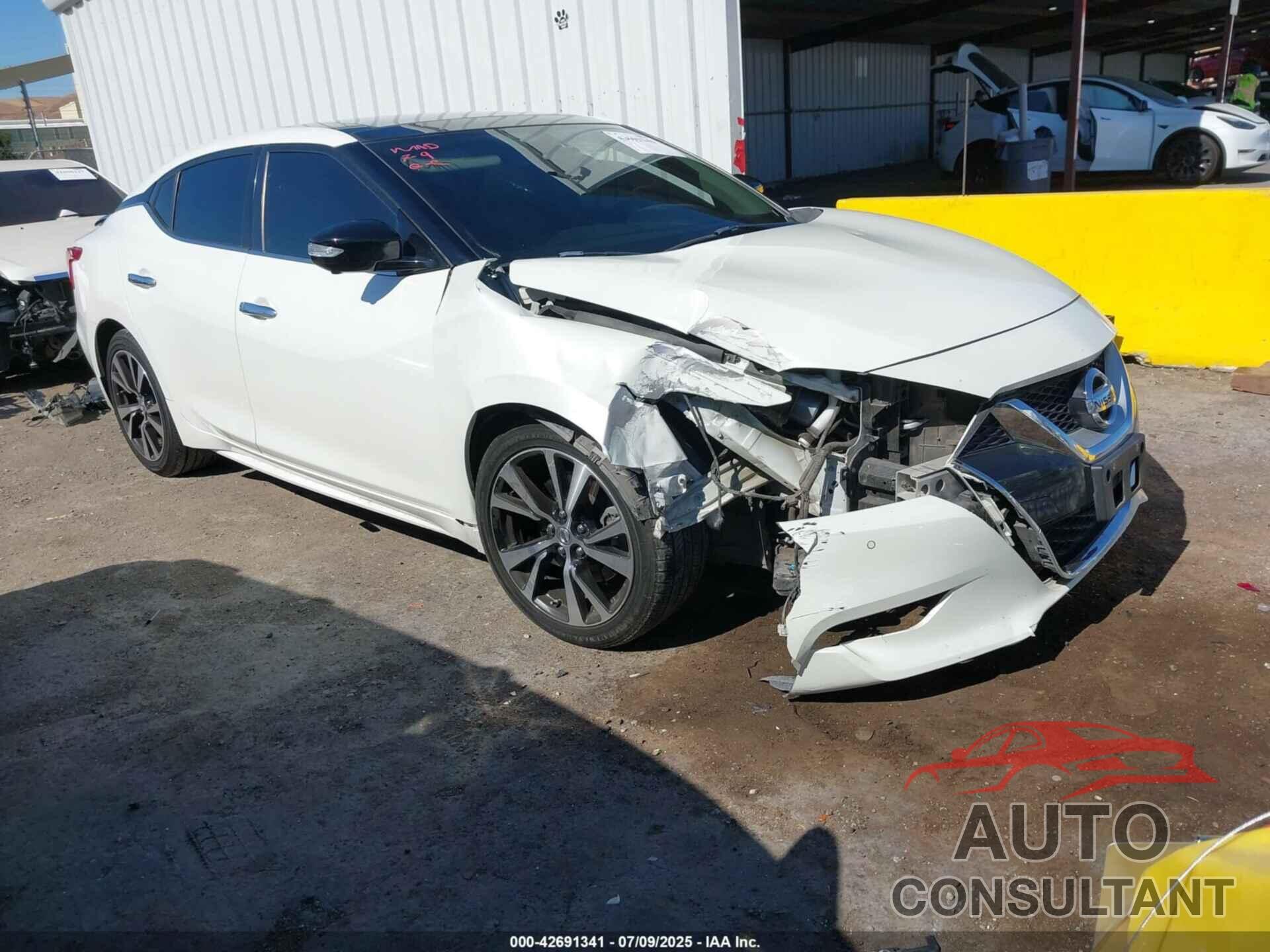 NISSAN MAXIMA 2017 - 1N4AA6AP7HC453726