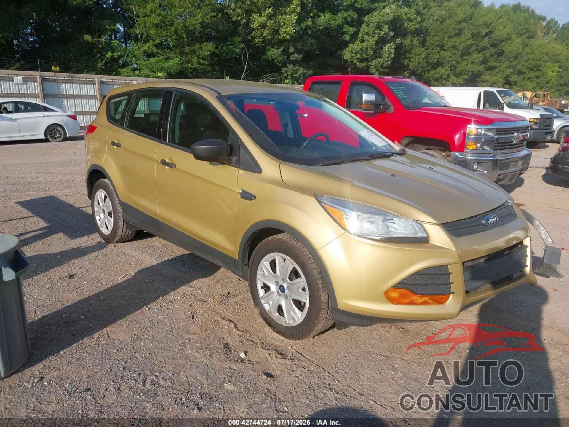 FORD ESCAPE 2015 - 1FMCU0F77FUB56040