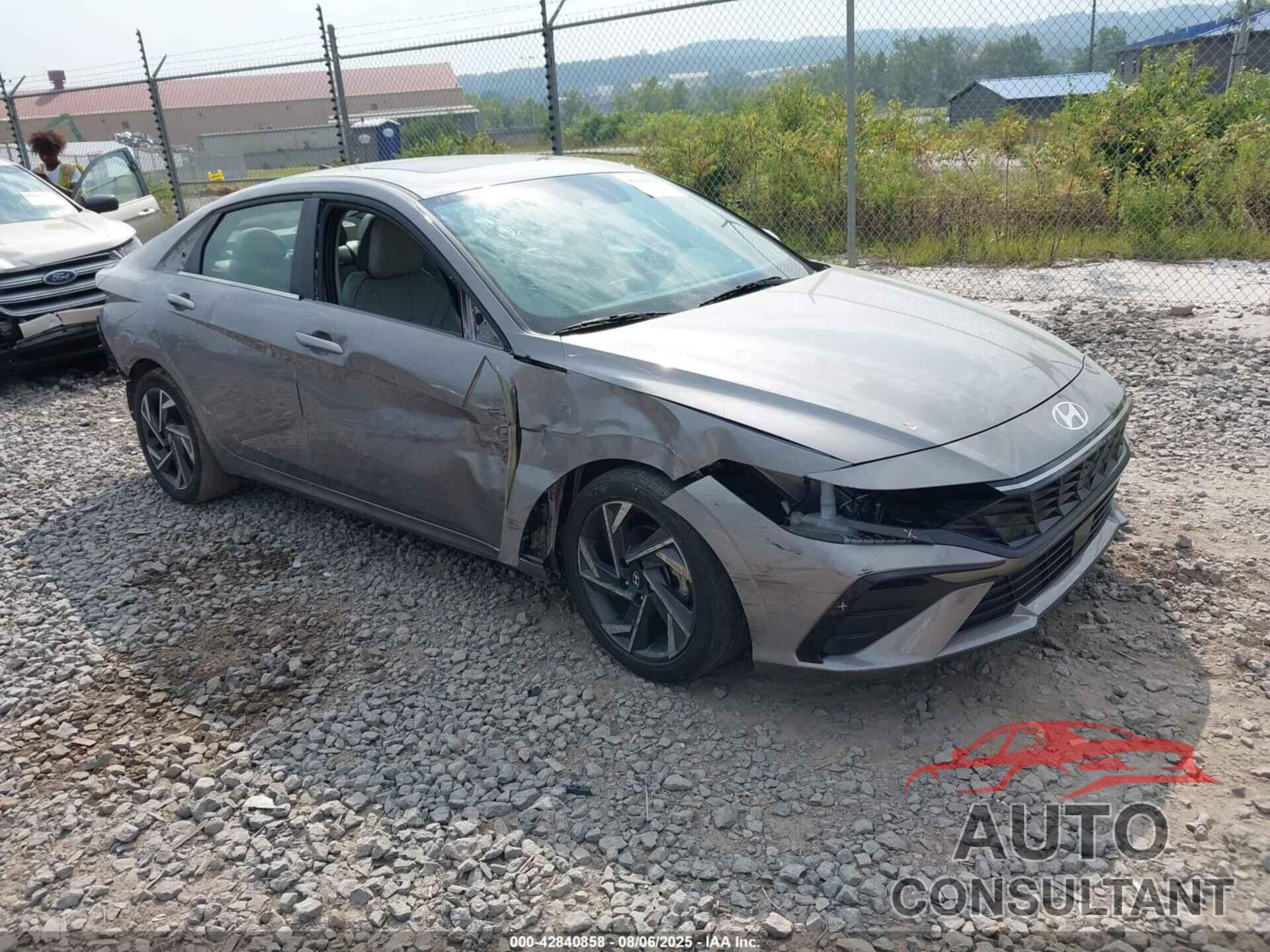 HYUNDAI ELANTRA 2024 - KMHLP4DG7RU677507