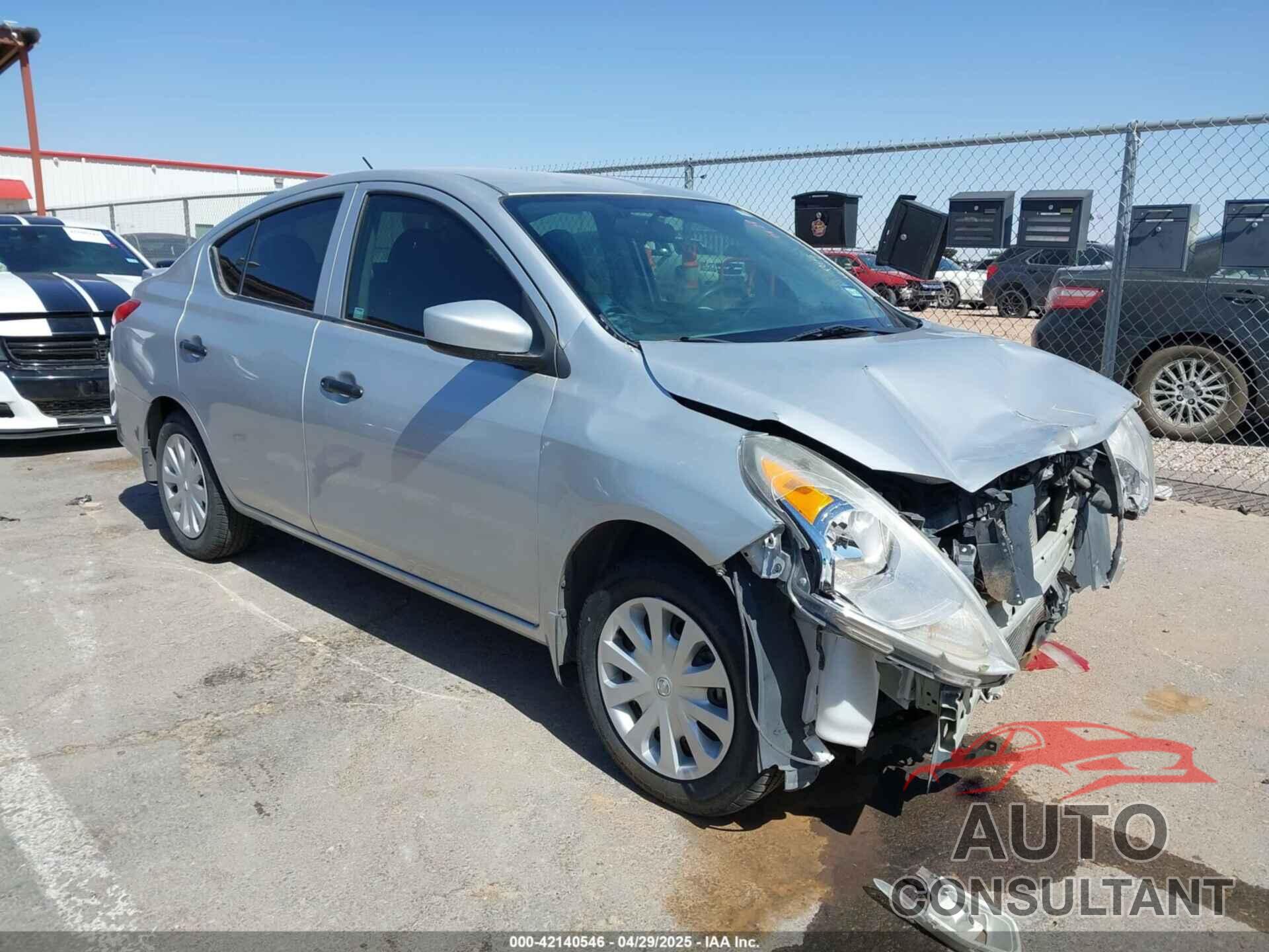 NISSAN VERSA 2019 - 3N1CN7APXKL820212